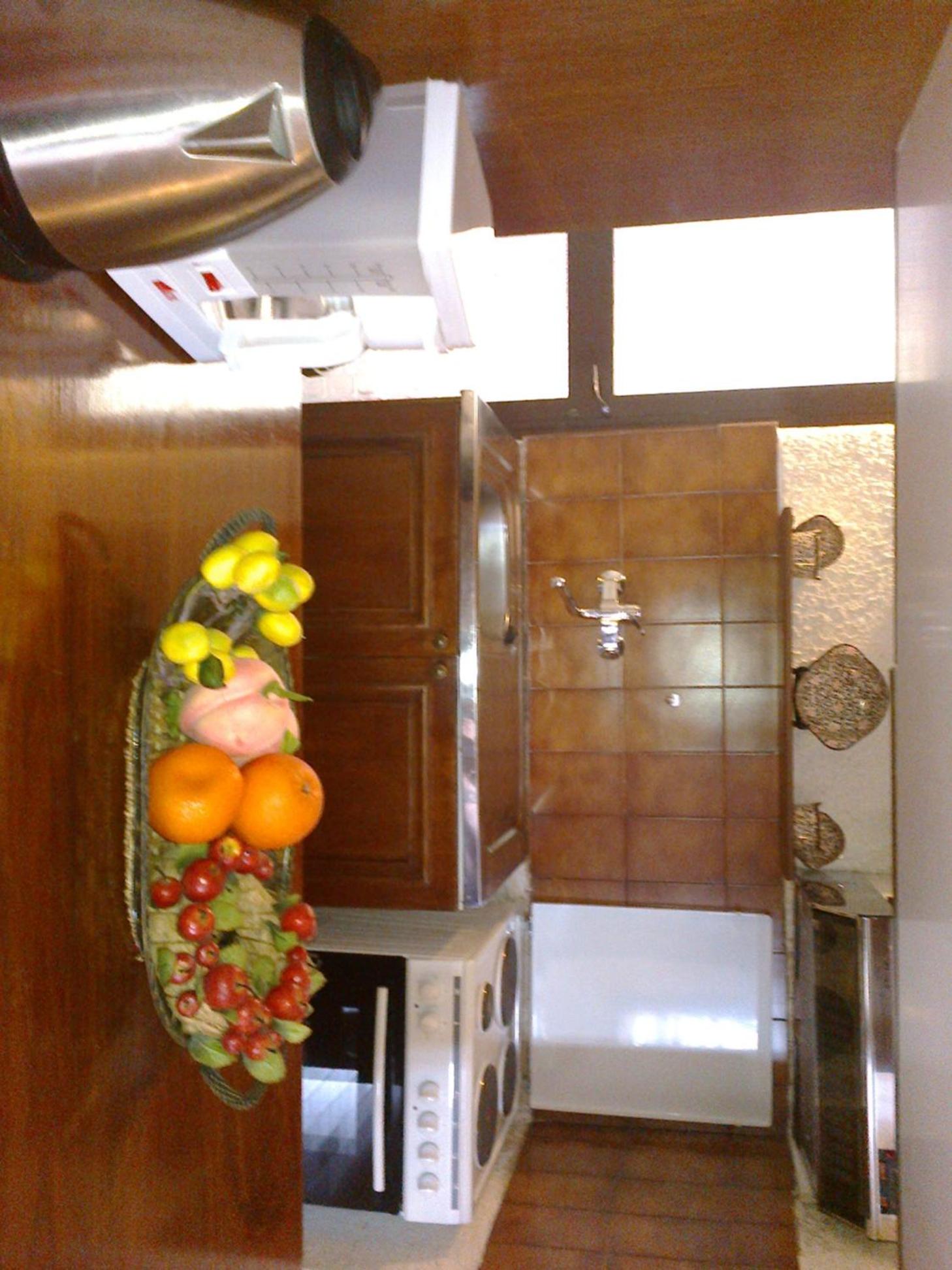 Two-Bedroom Apartment with Sea View (5 Adults) - Photo 10