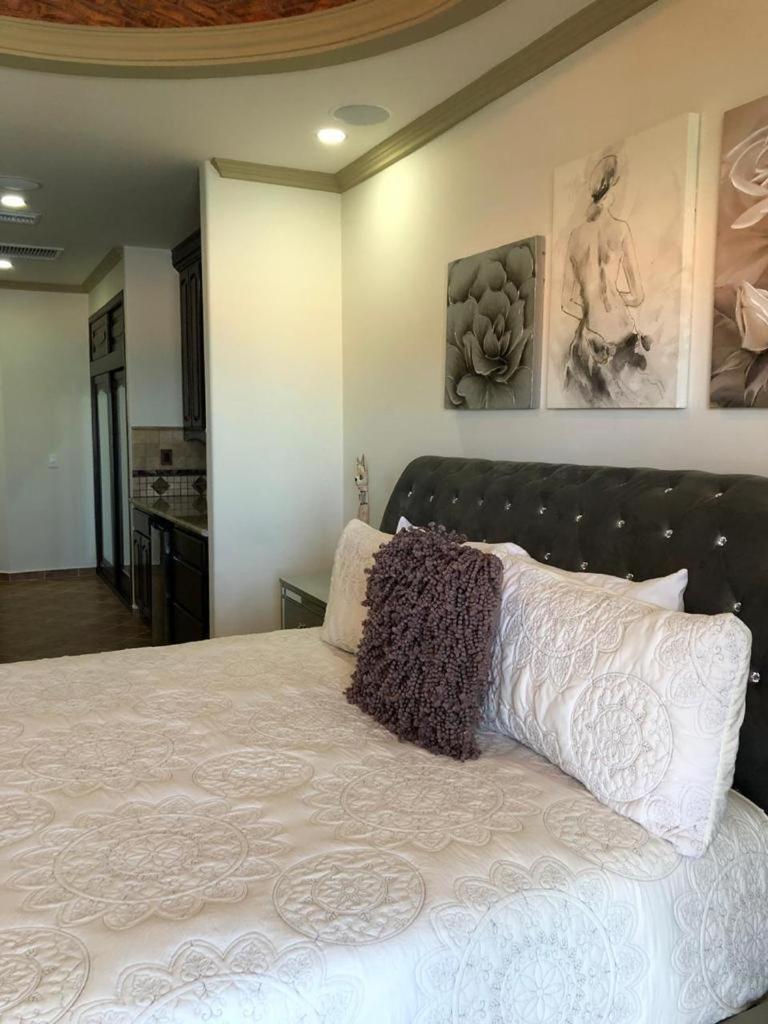 Apartment - Photo 1