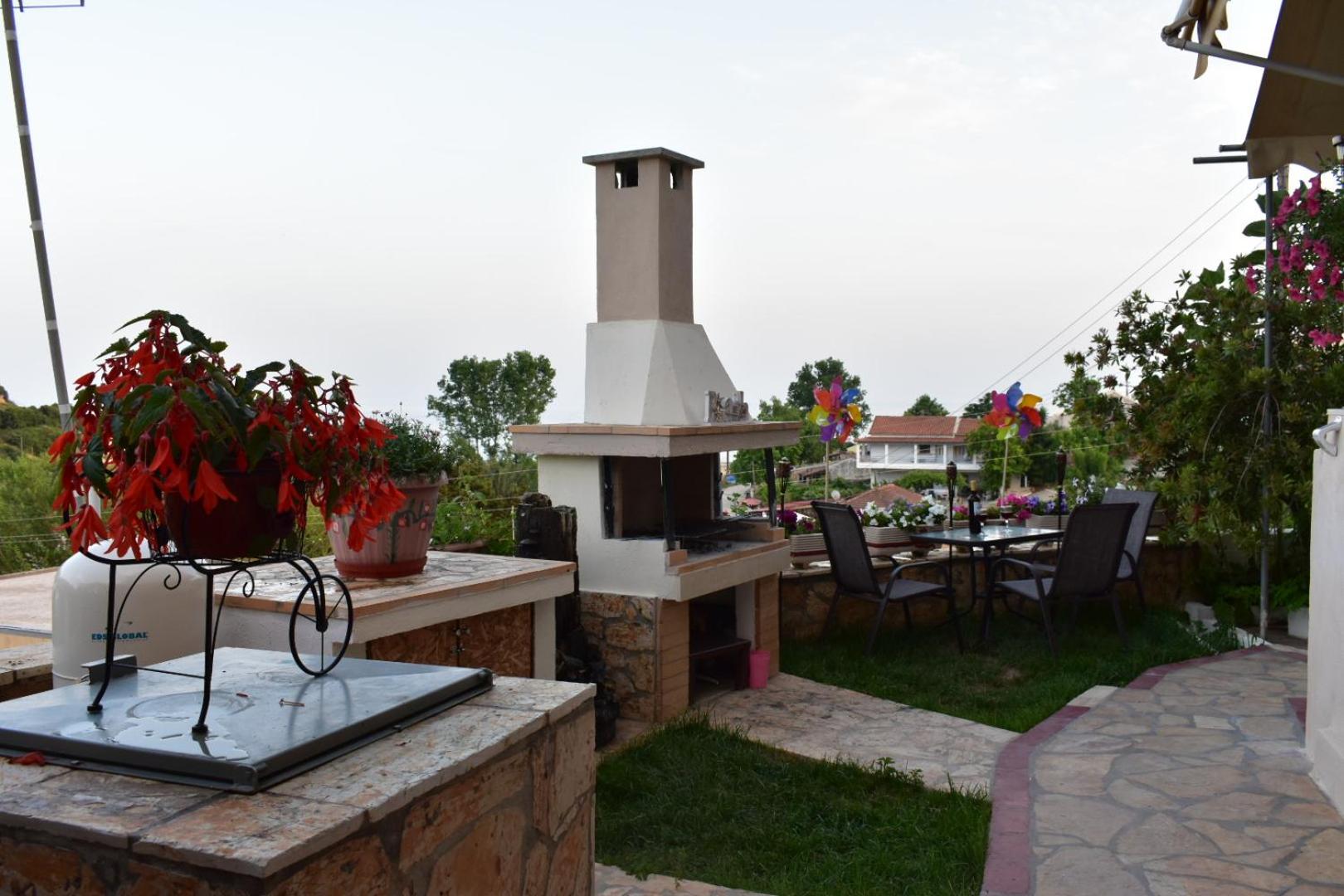 Studio Apartment with Sea View photo 3