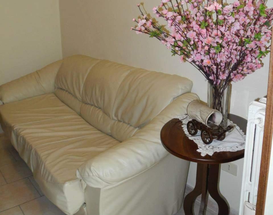 One-Bedroom Apartment - Photo 4