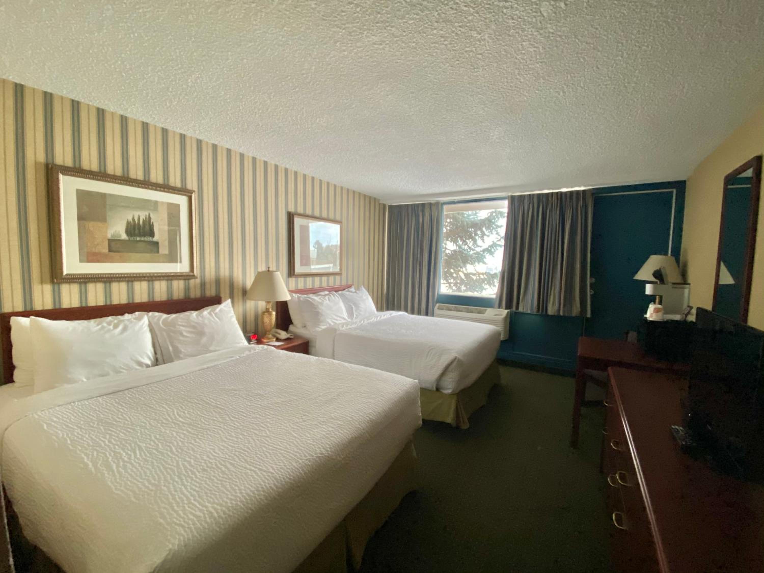 Suite with Two Queen Beds - Non-Smoking photo 1