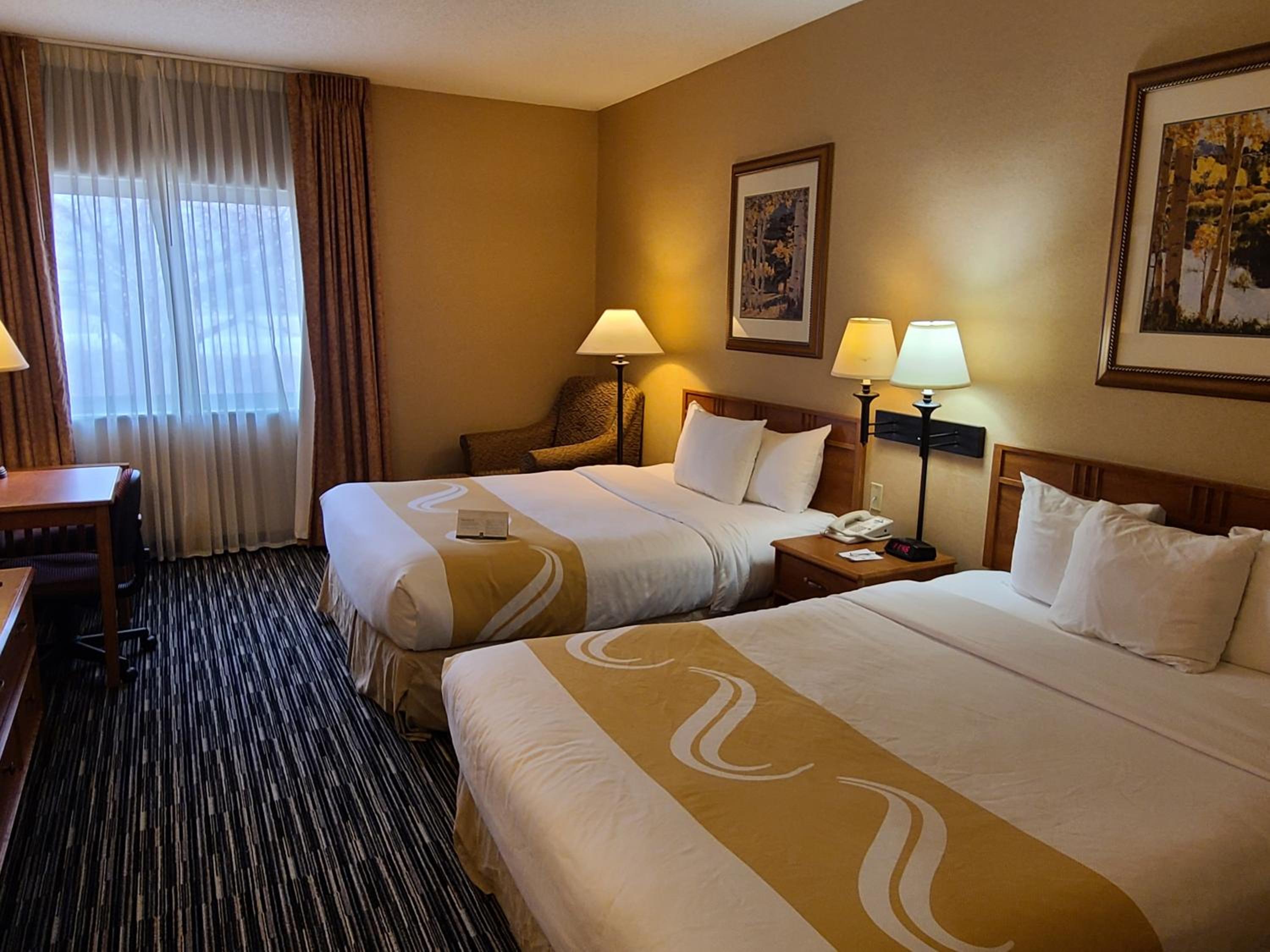 Queen Room with Two Queen Beds - Accessible/Non Smoking - Photo 8