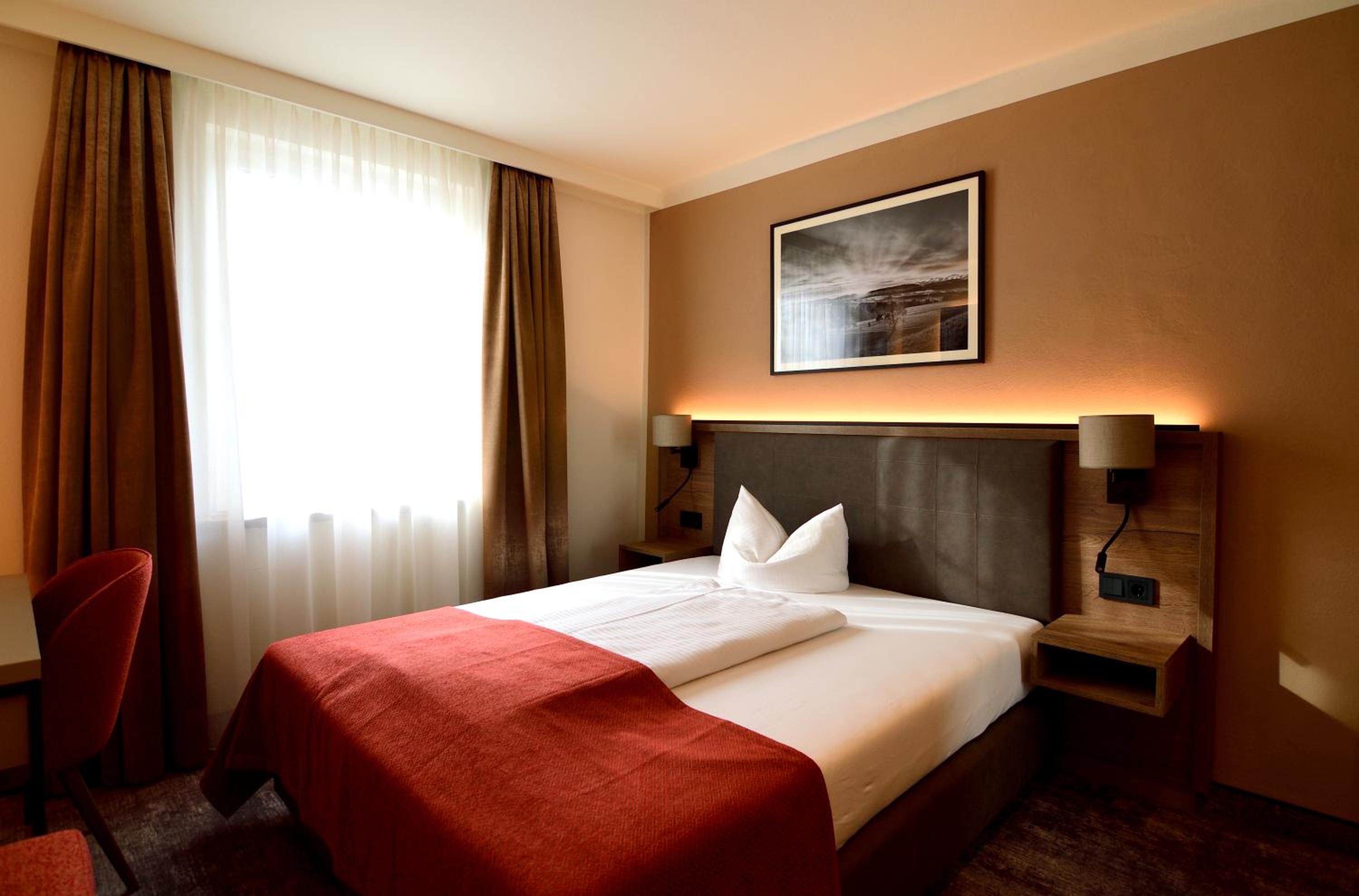 Single Room photo 2
