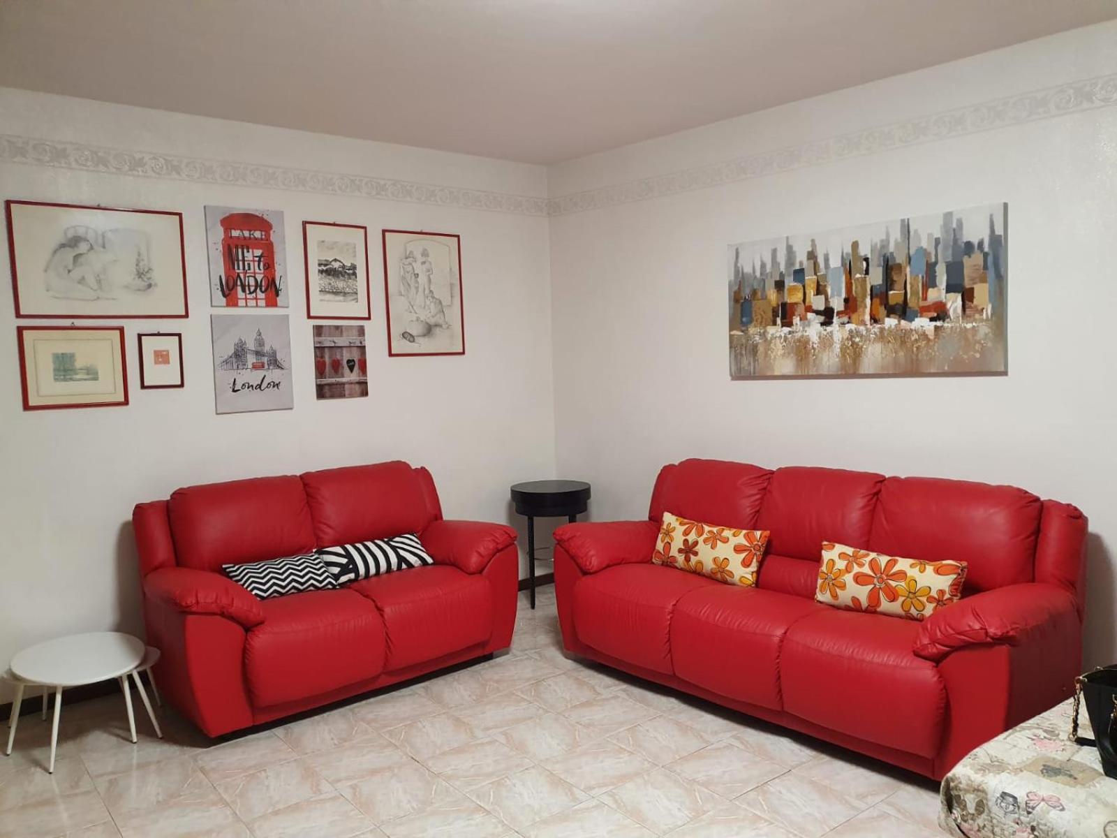 Two-Bedroom Apartment with Terrace - Split Level - Photo 45