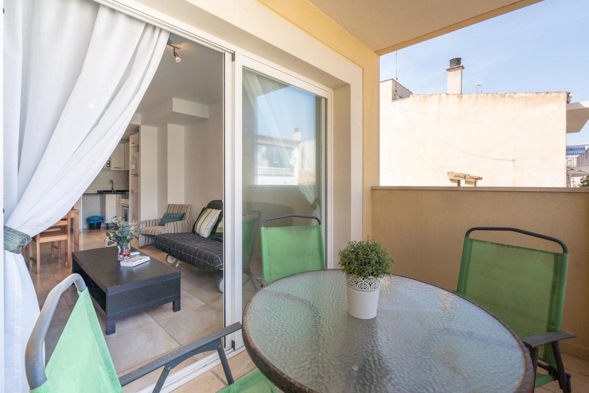 Apartment with Terrace photo 2
