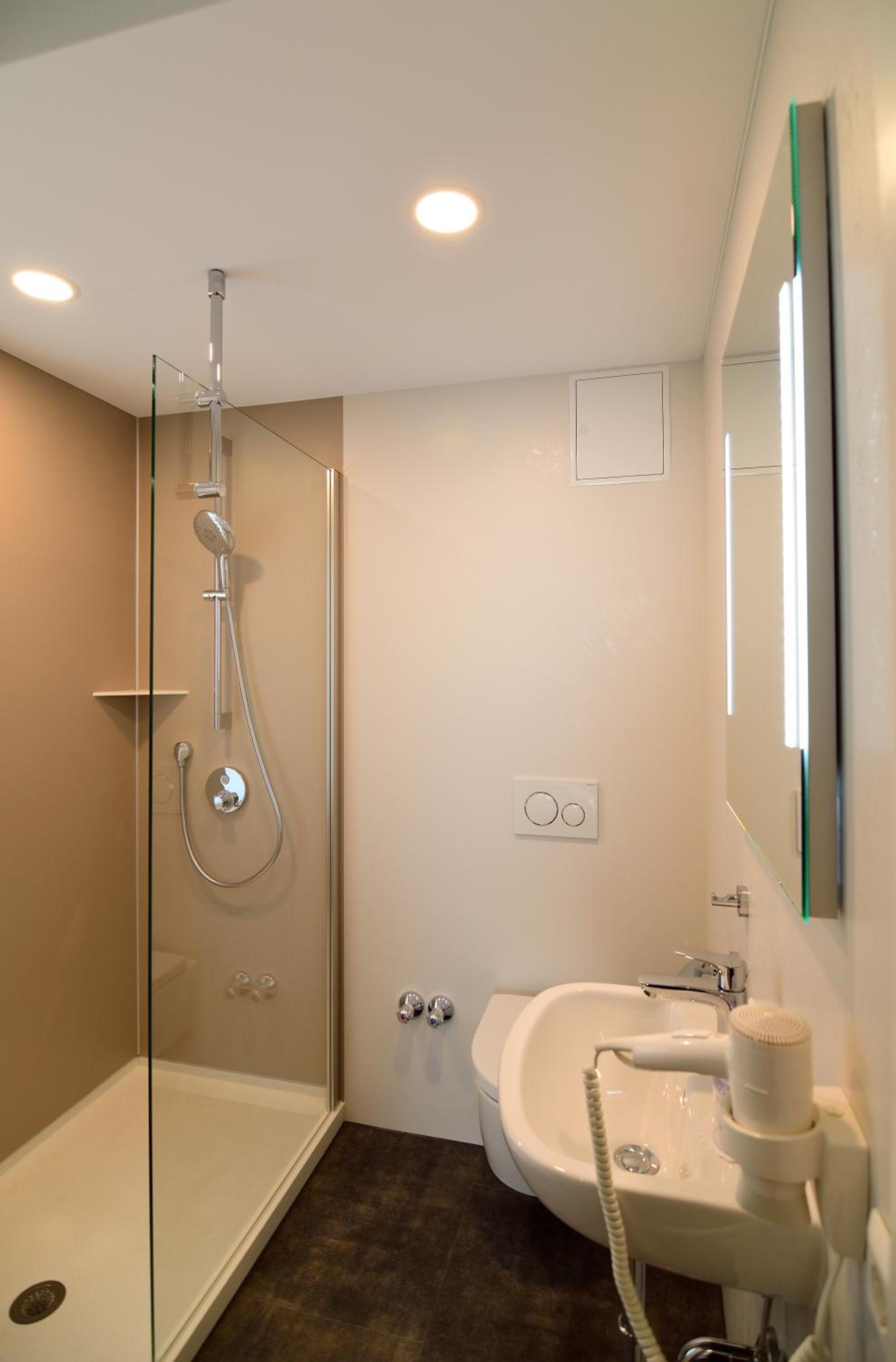 Single Room photo 3