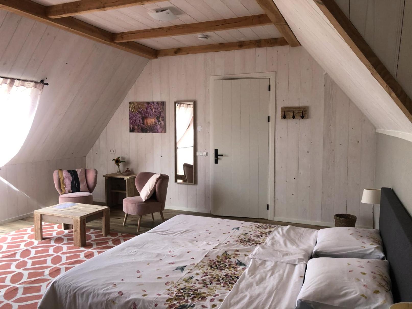 Double Room photo 2