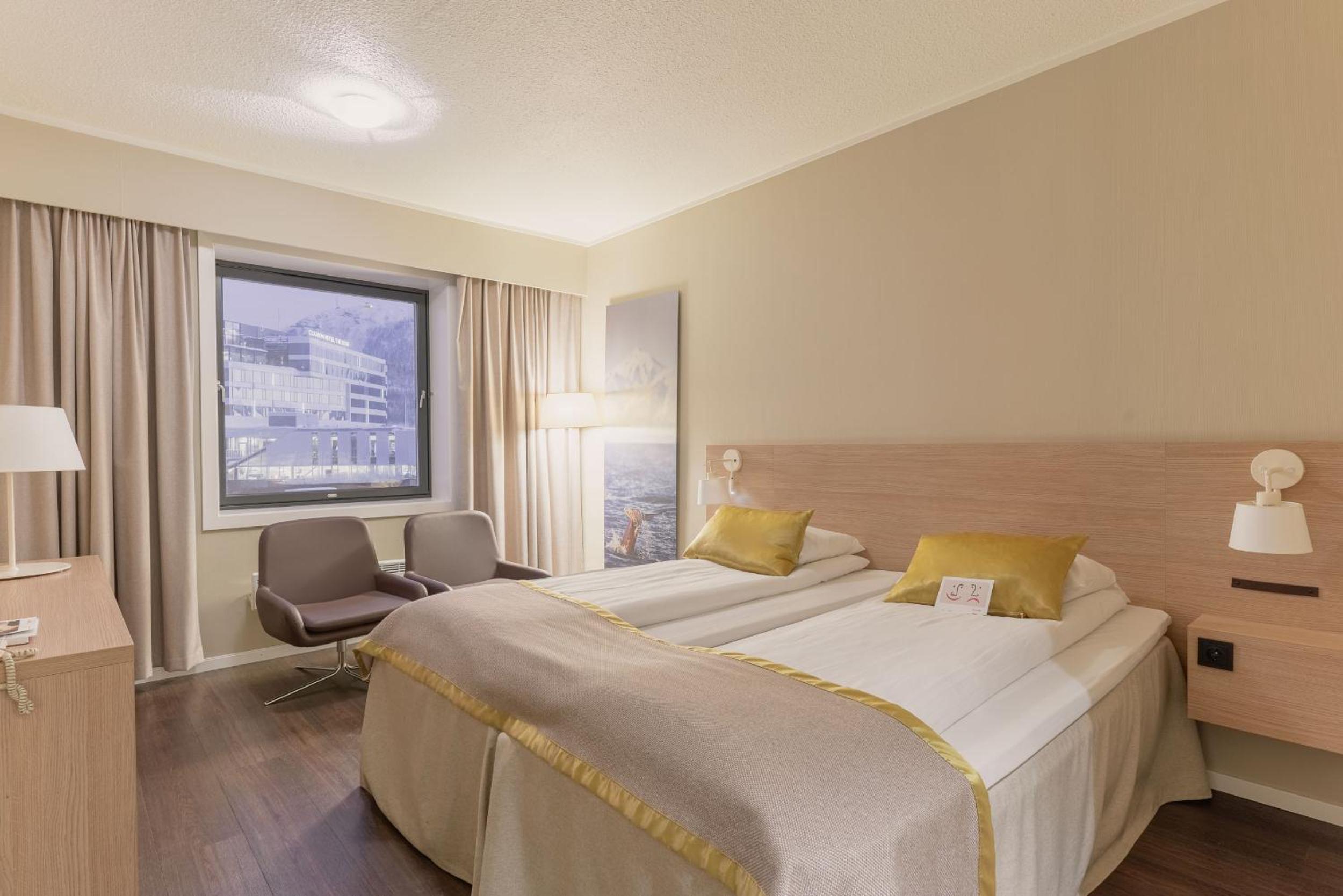 Standard Twin Room - Photo 1