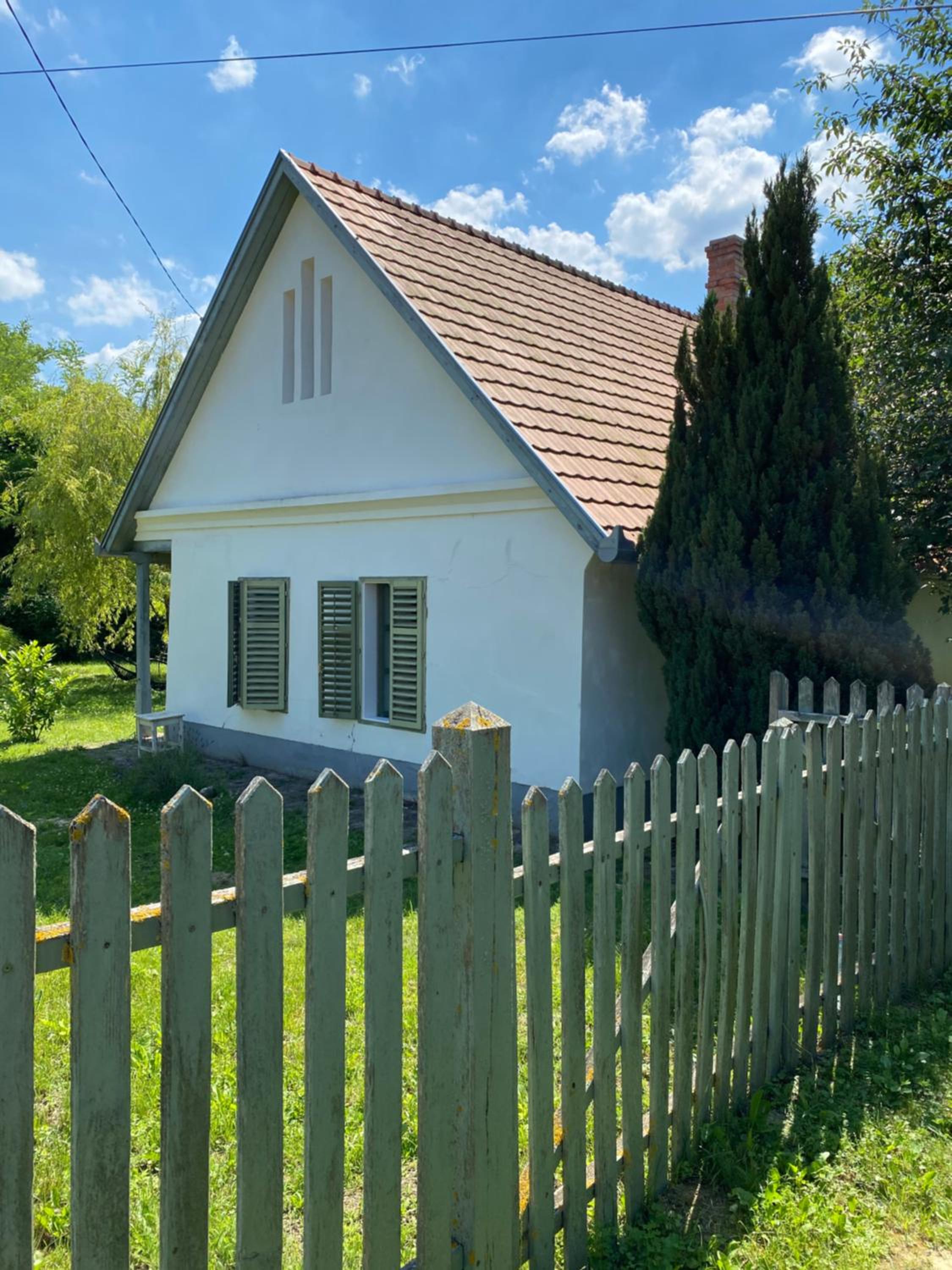 Three-Bedroom House photo 1