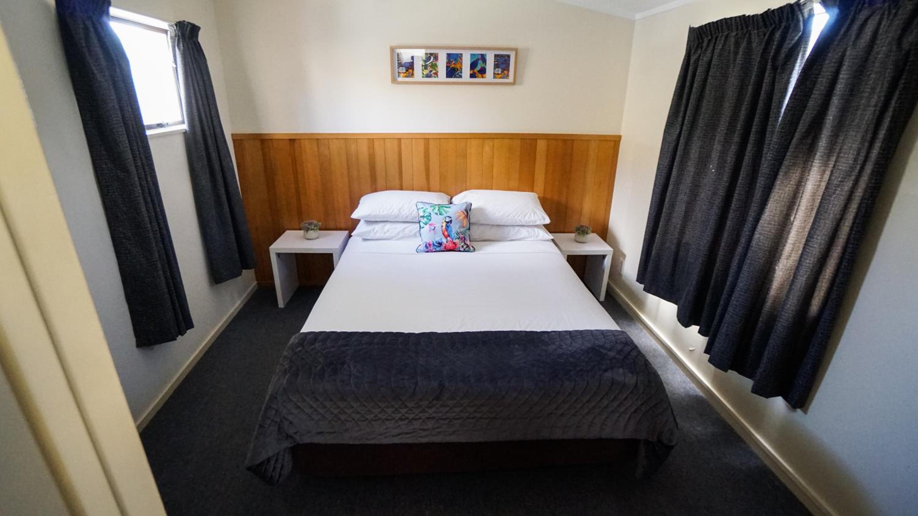 Standard One-Bedroom Apartment - Photo 12