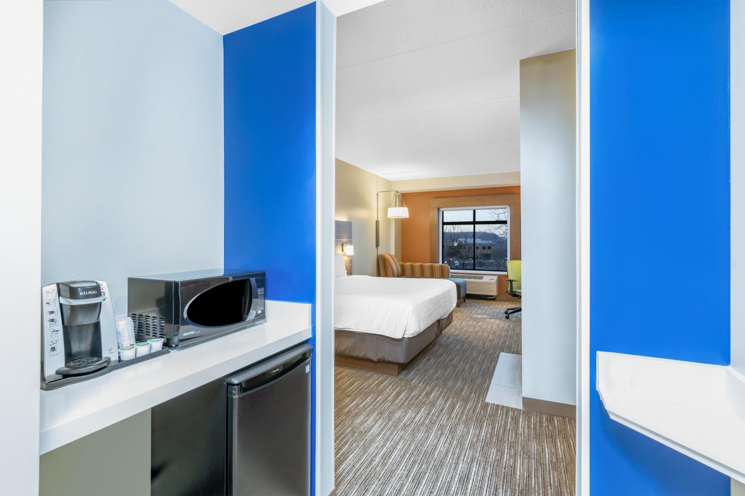 Standard King Room - Photo 1