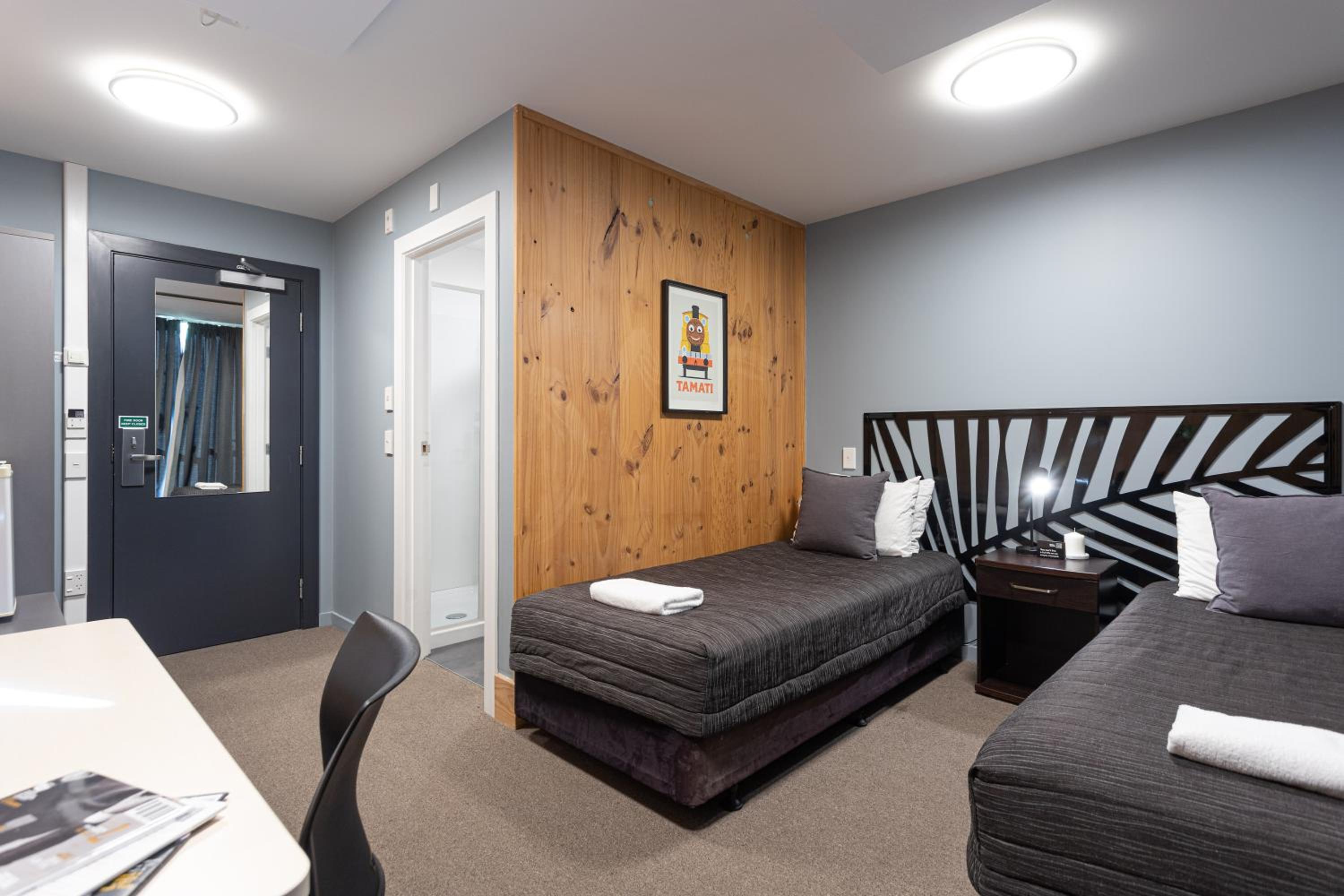 The Lodge -Twin Ensuite photo 1