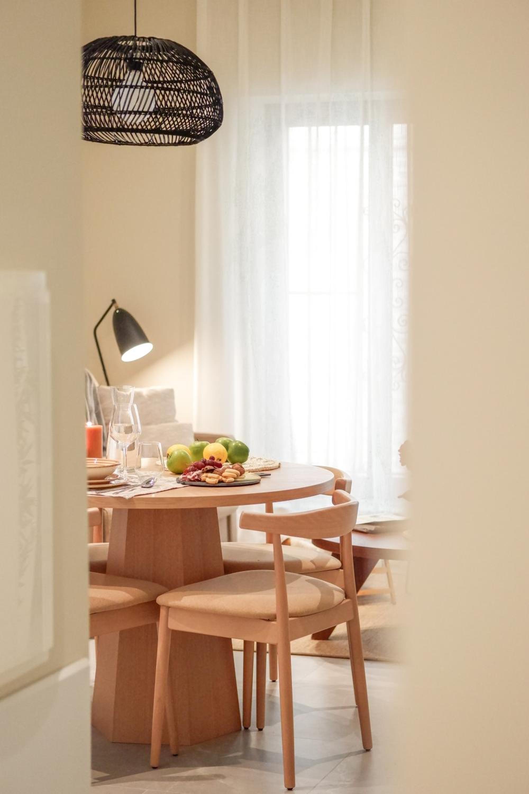 One-Bedroom Apartment - Photo 35