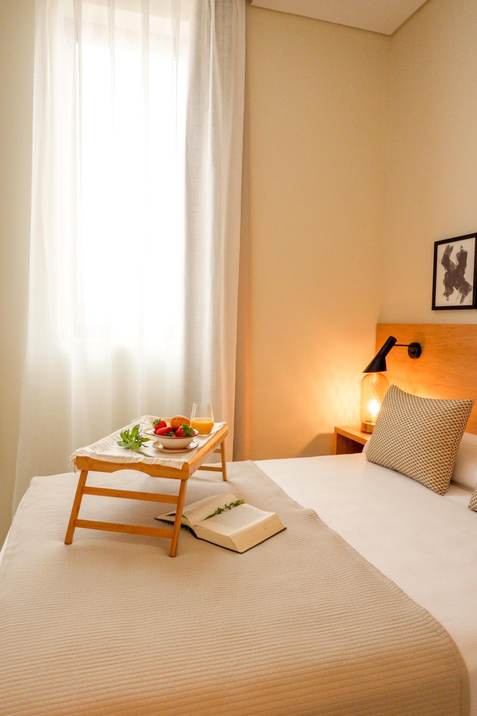 One-Bedroom Apartment - Photo 25