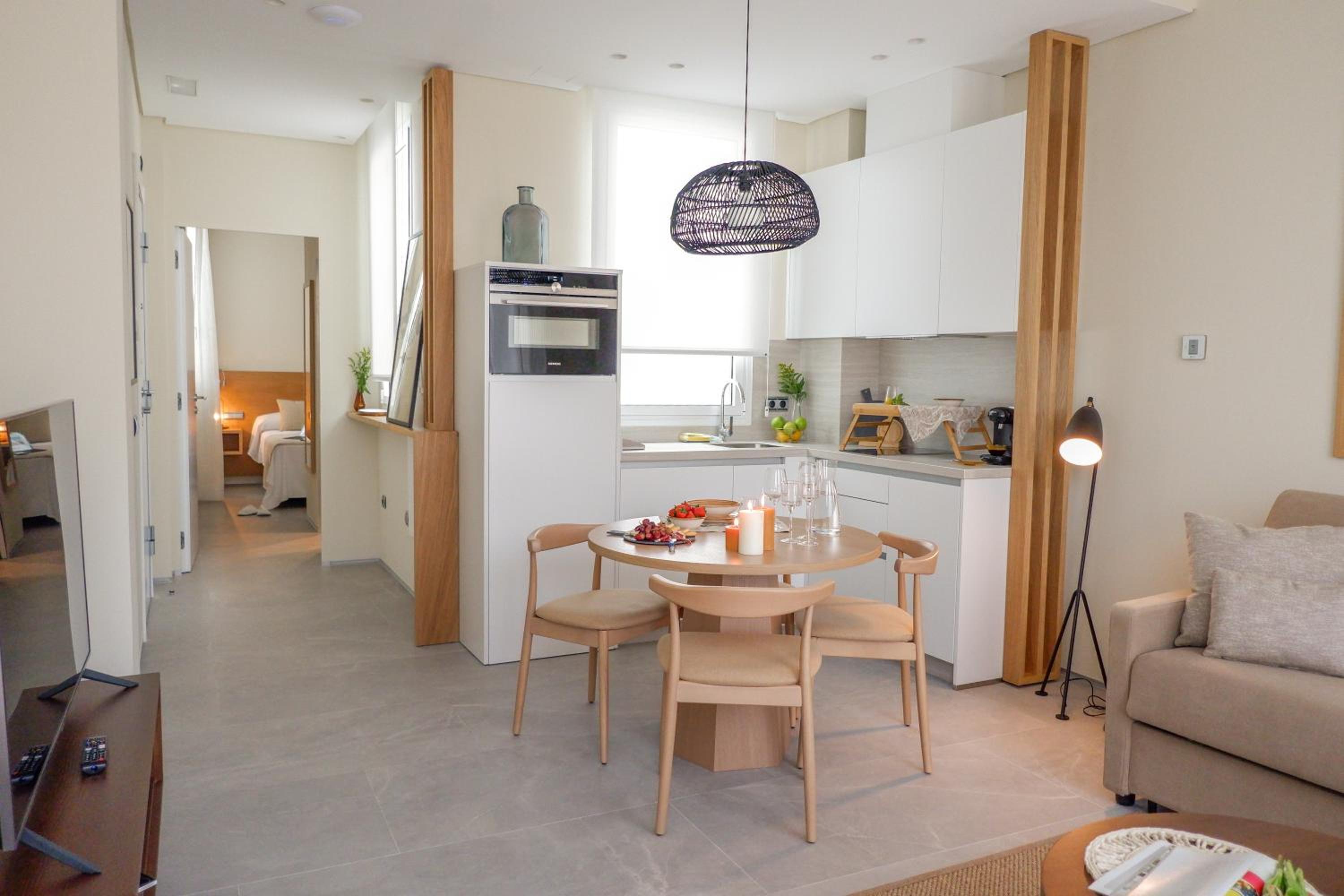 Two-Bedroom Apartment - Photo 6