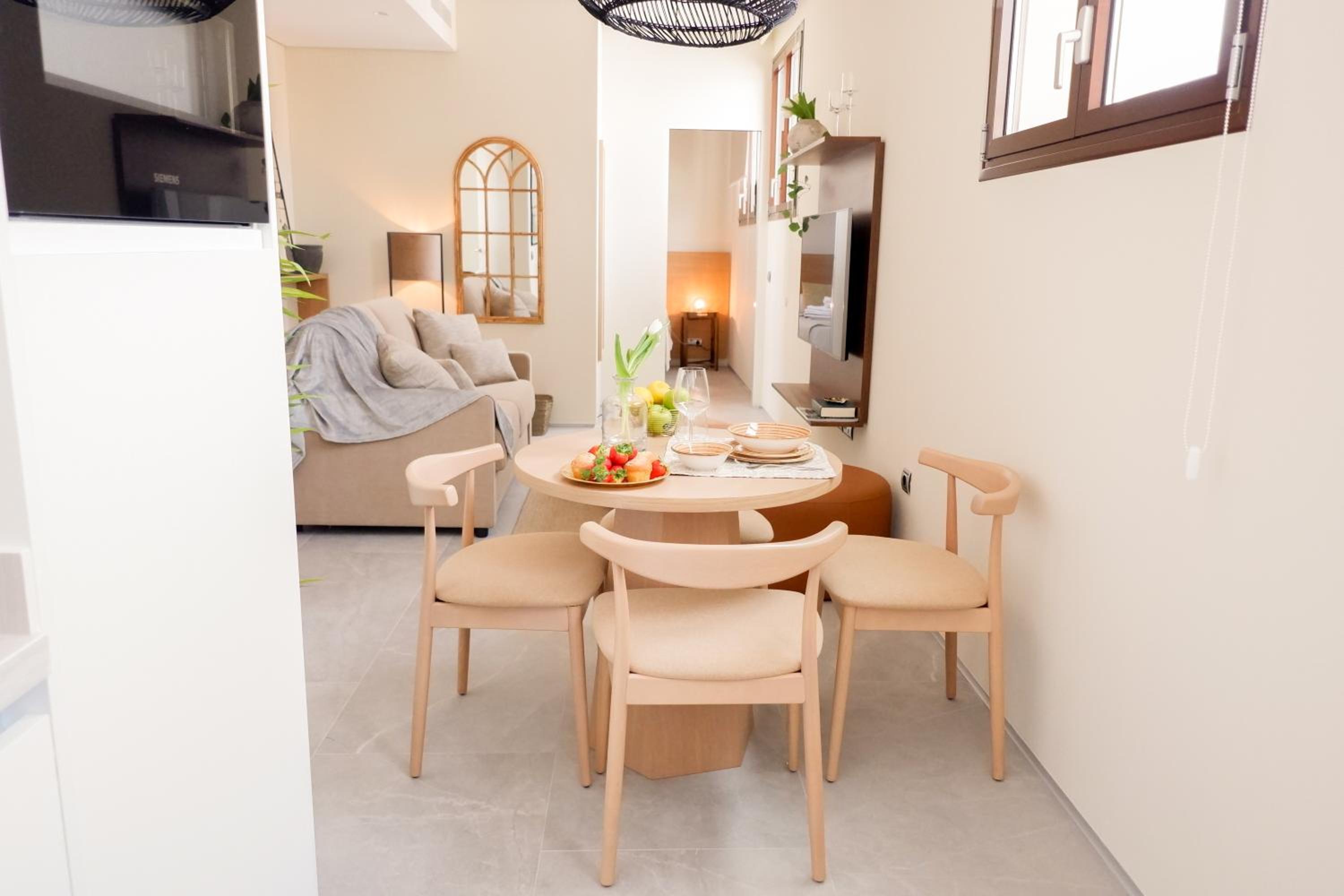 Penthouse Apartment - Photo 9