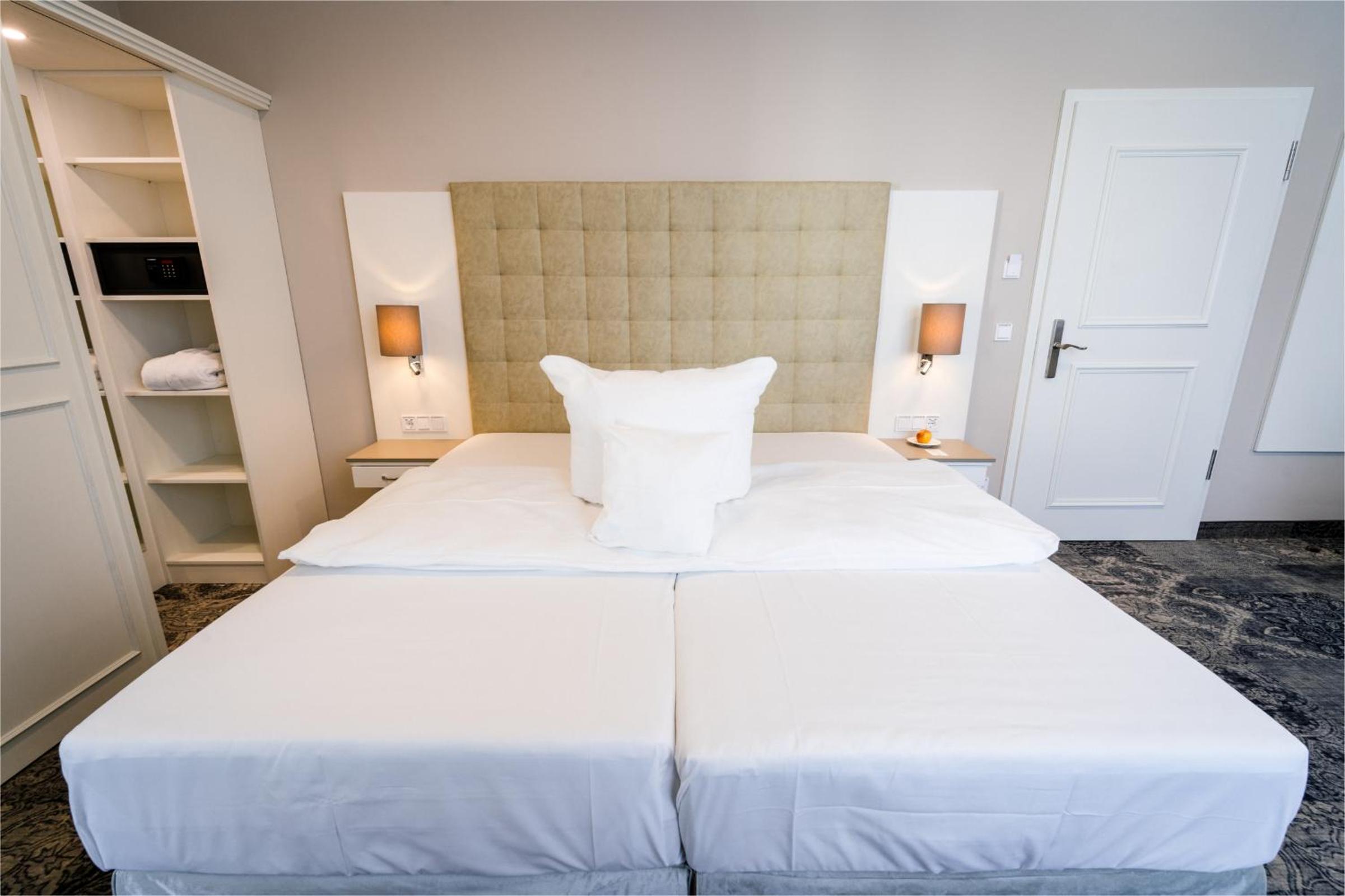 Double Room photo 2