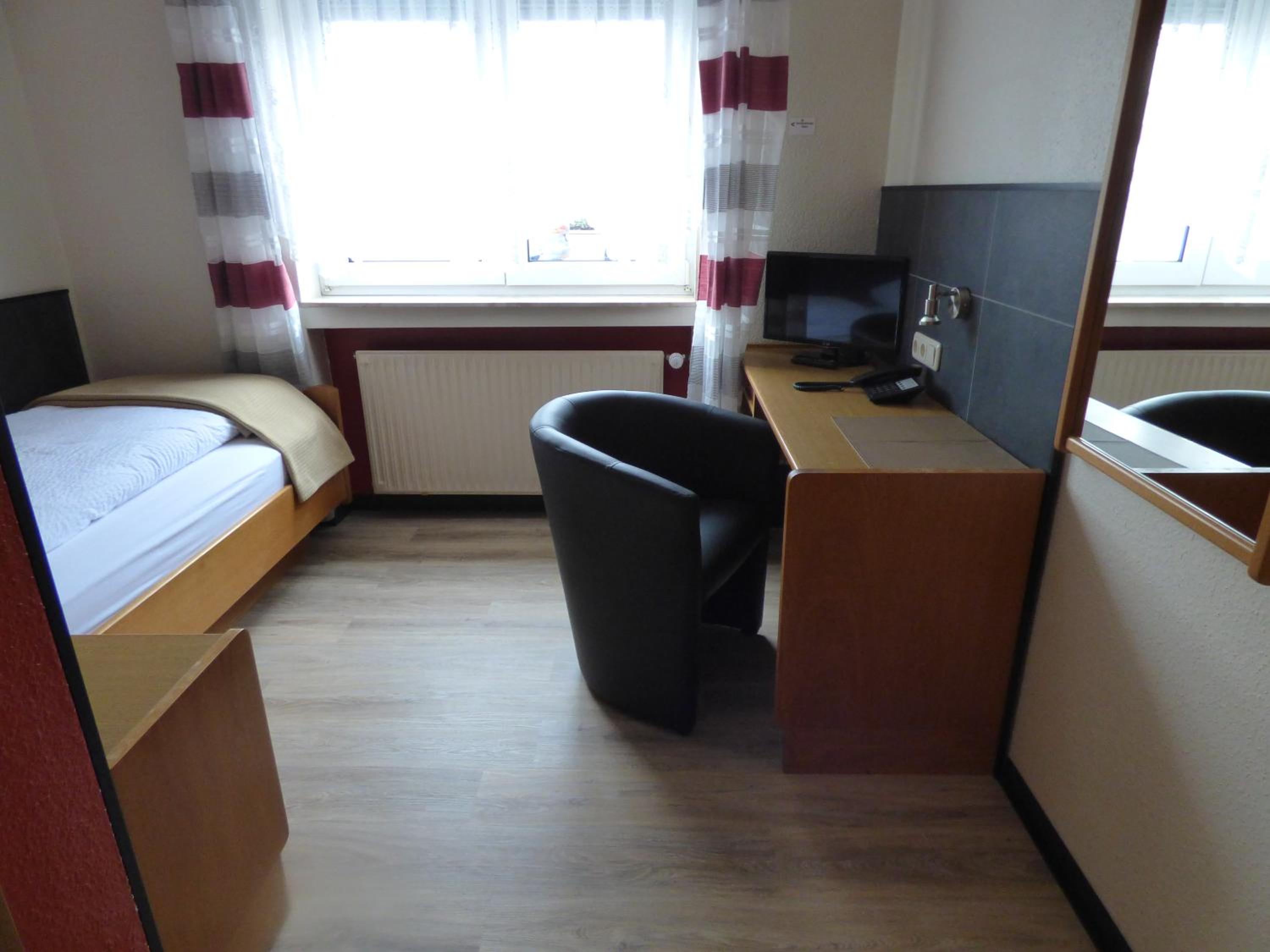 Single Room photo 3