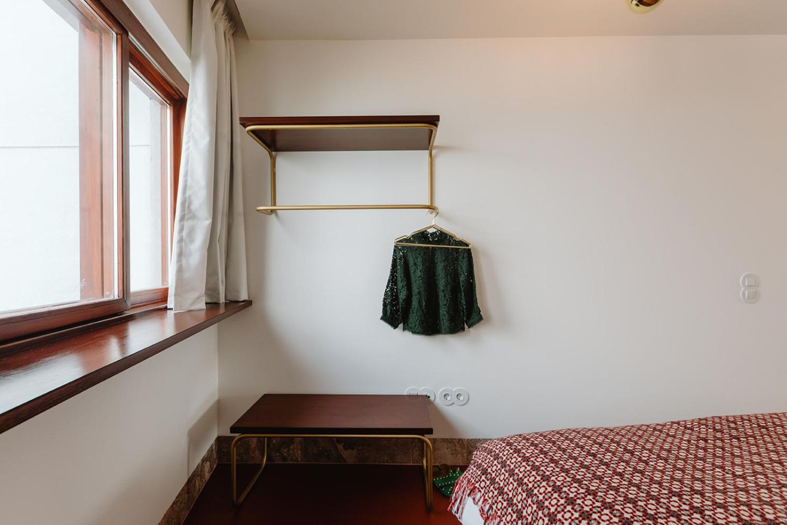 Apartment with Balcony - Photo 14
