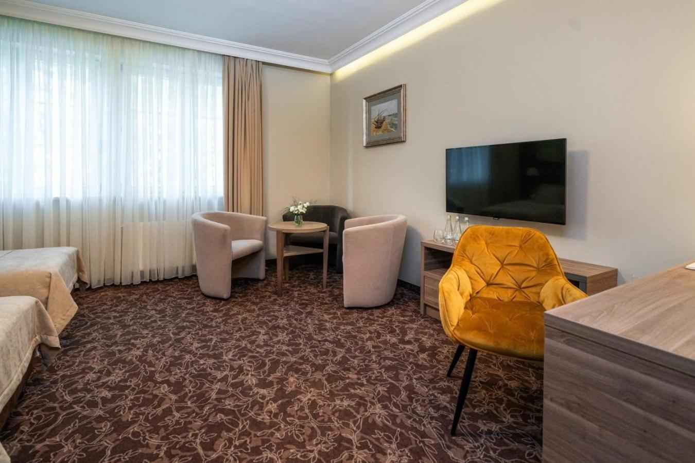 Superior Triple Room photo 3