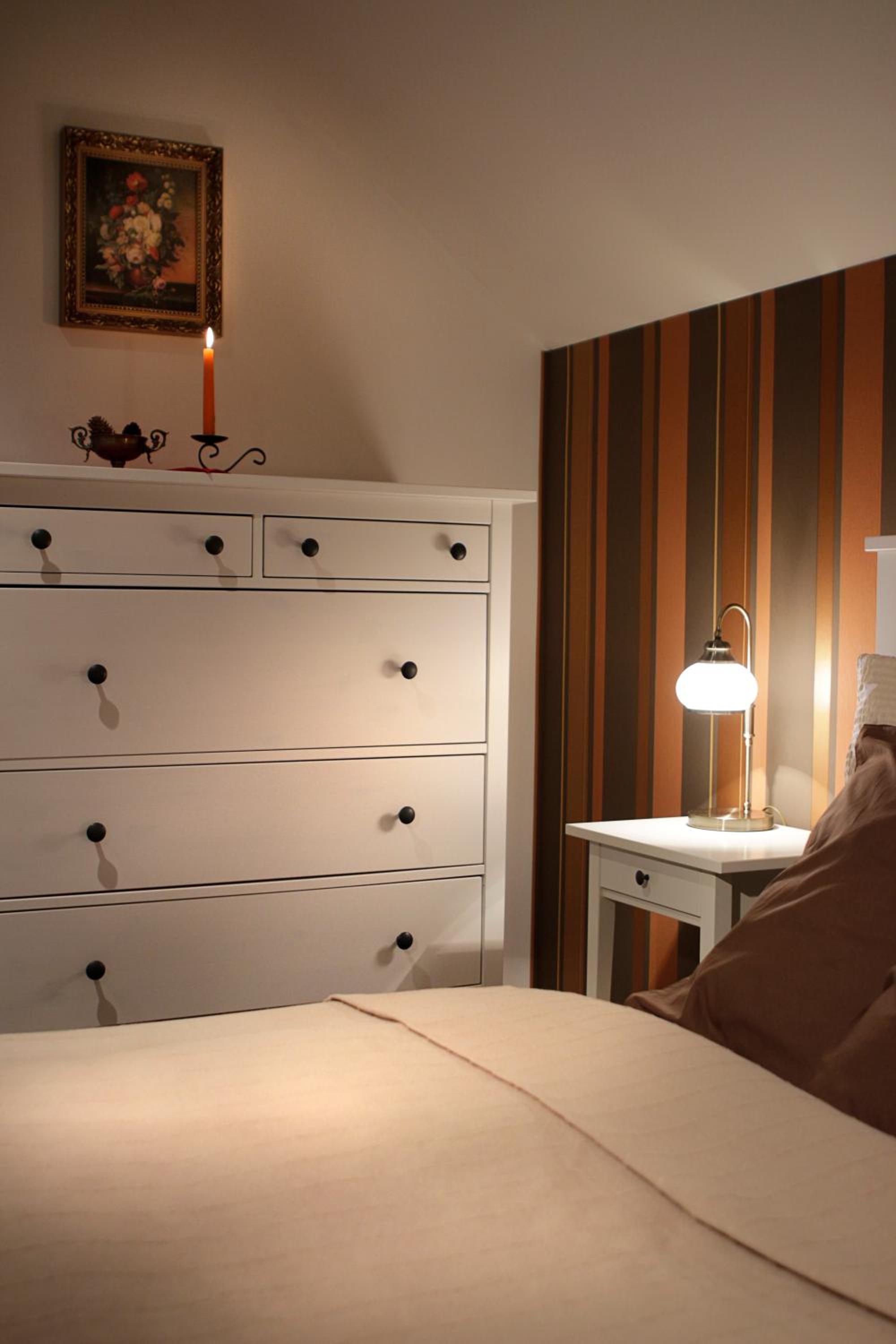 Deluxe Apartment with Balcony - Photo 10