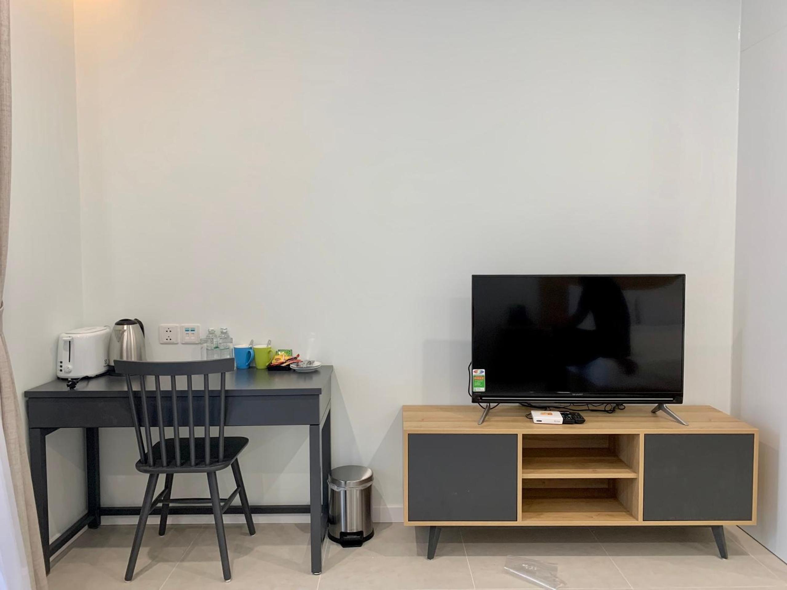 Studio Apartment with Sea View - Photo 7