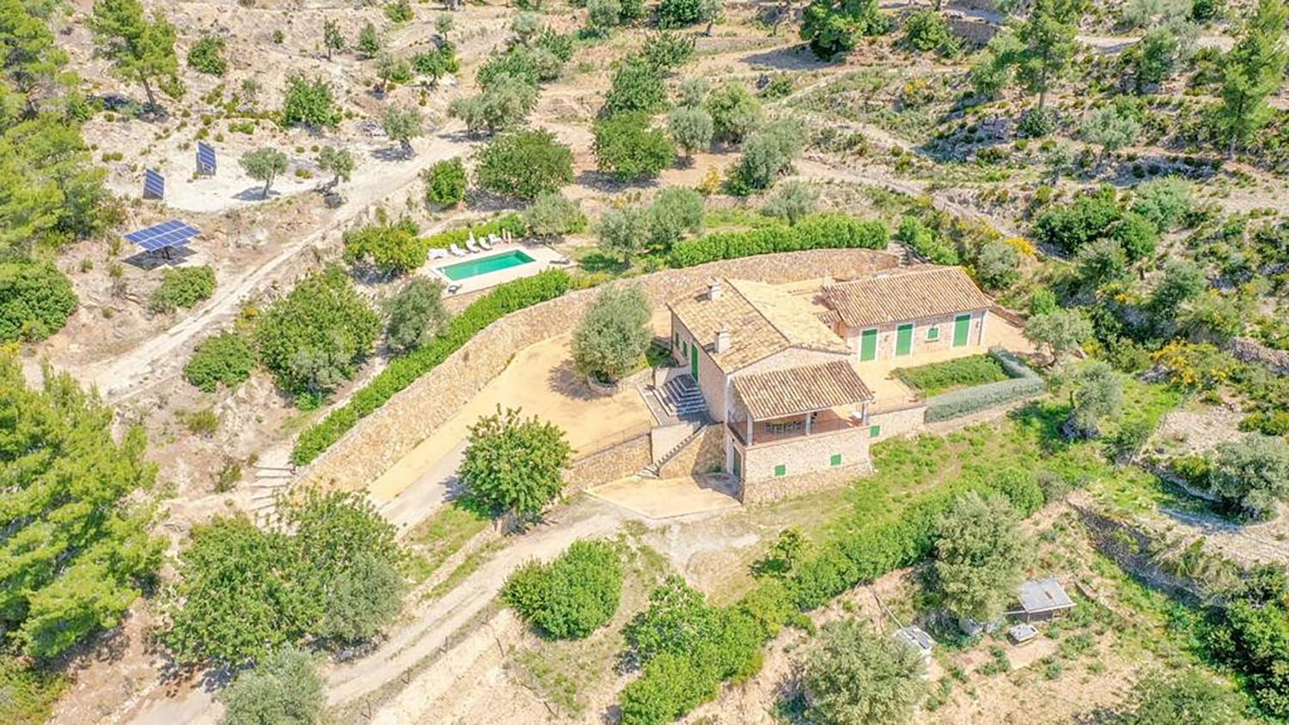 Villa with Sea View photo 2