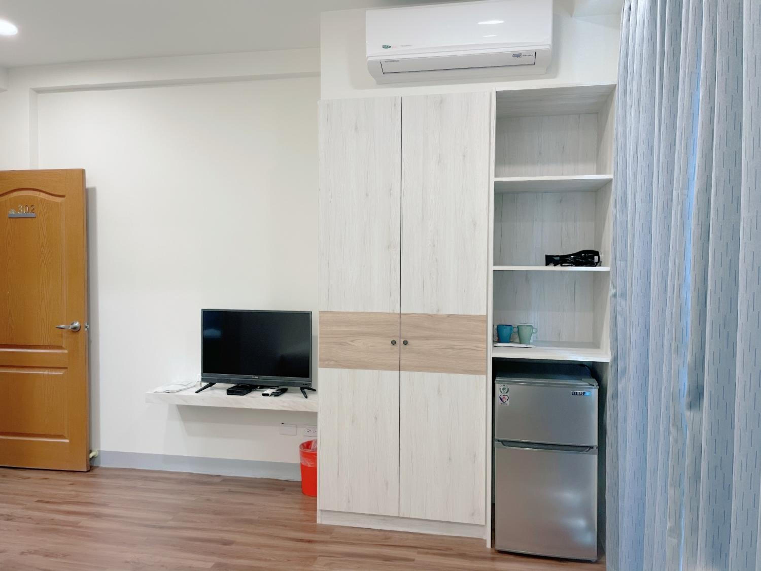 Double Room With Private Bathroom photo 3