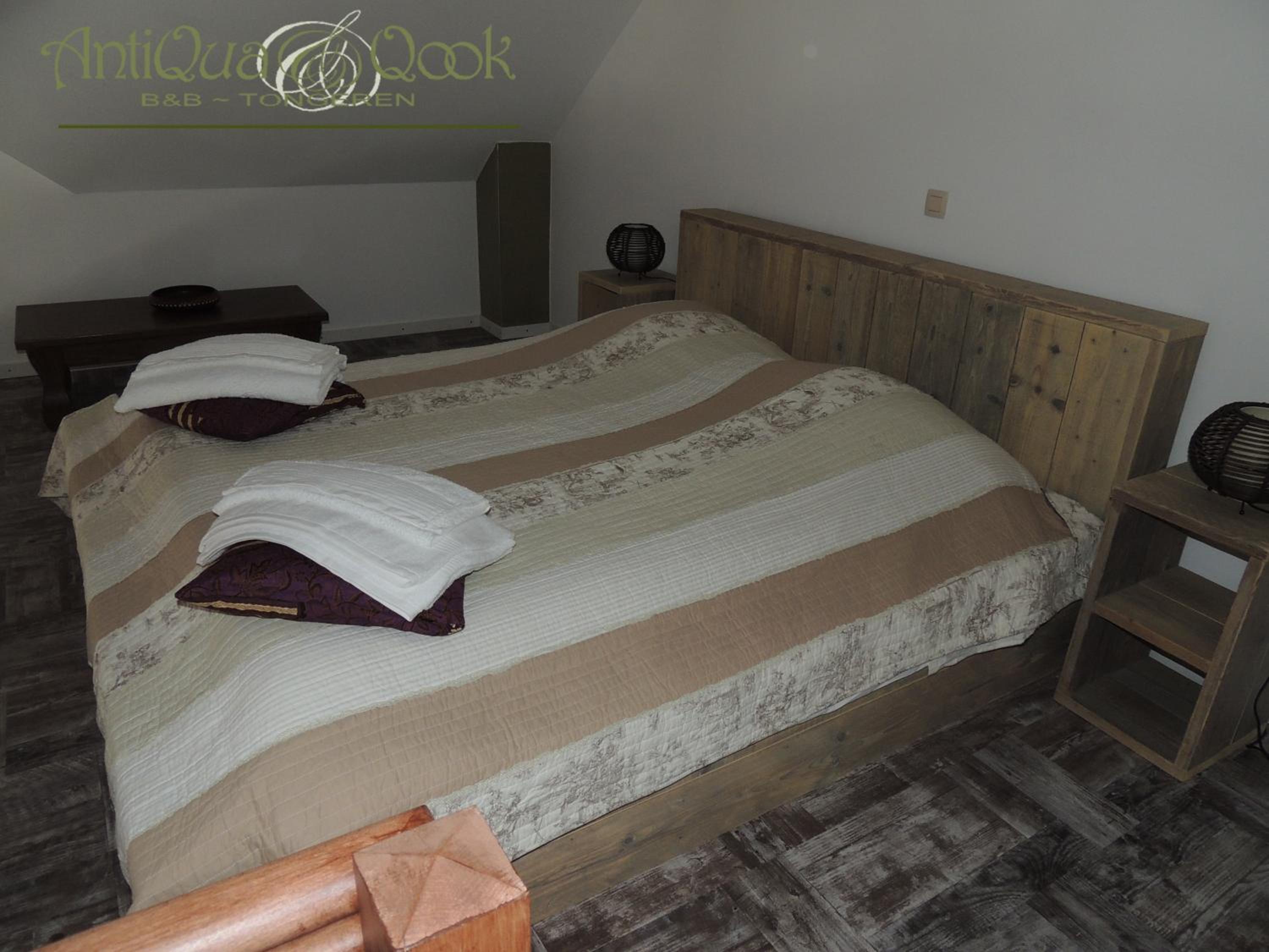Deluxe Family Suite - Photo 2