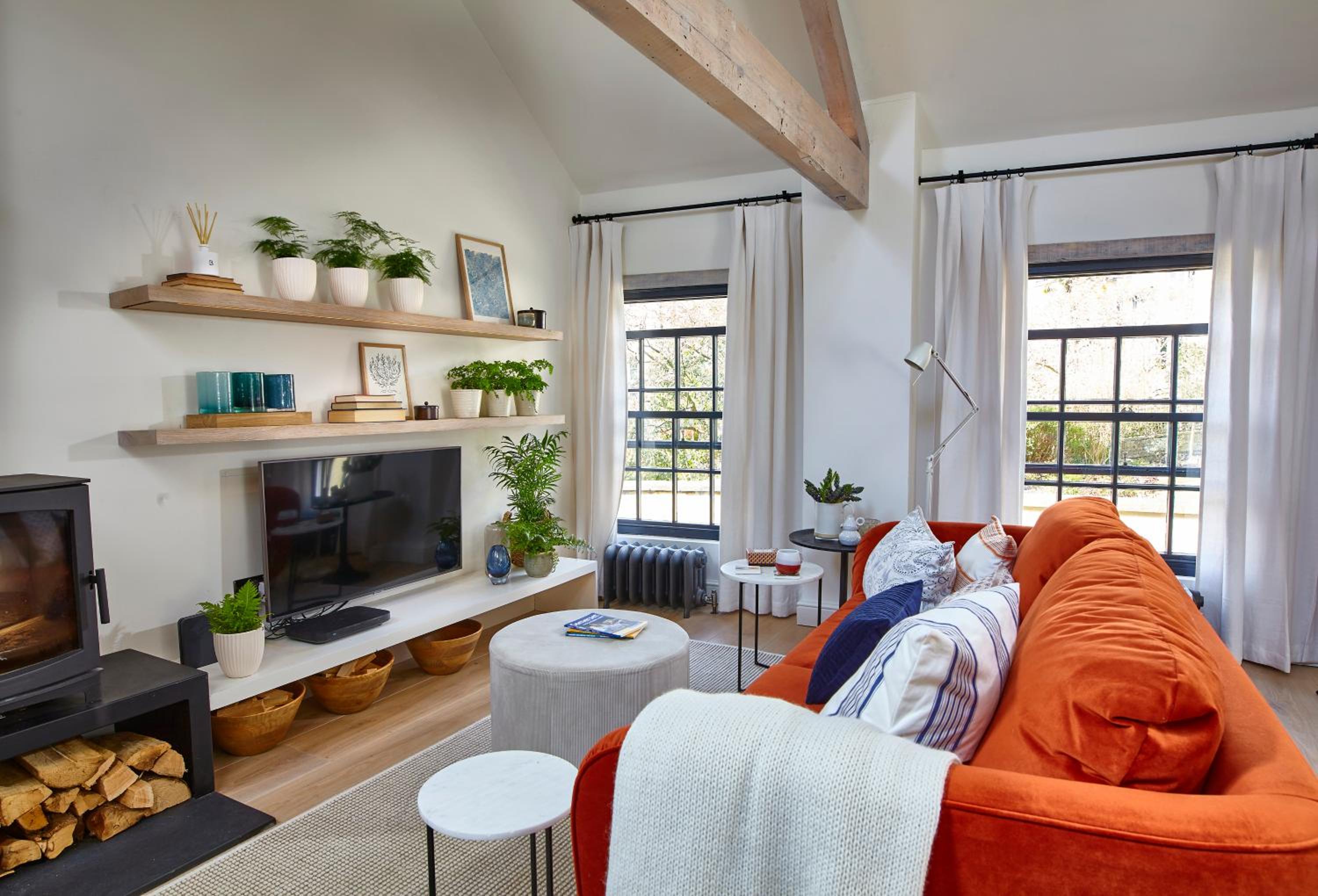 One-Bedroom House - Photo 12