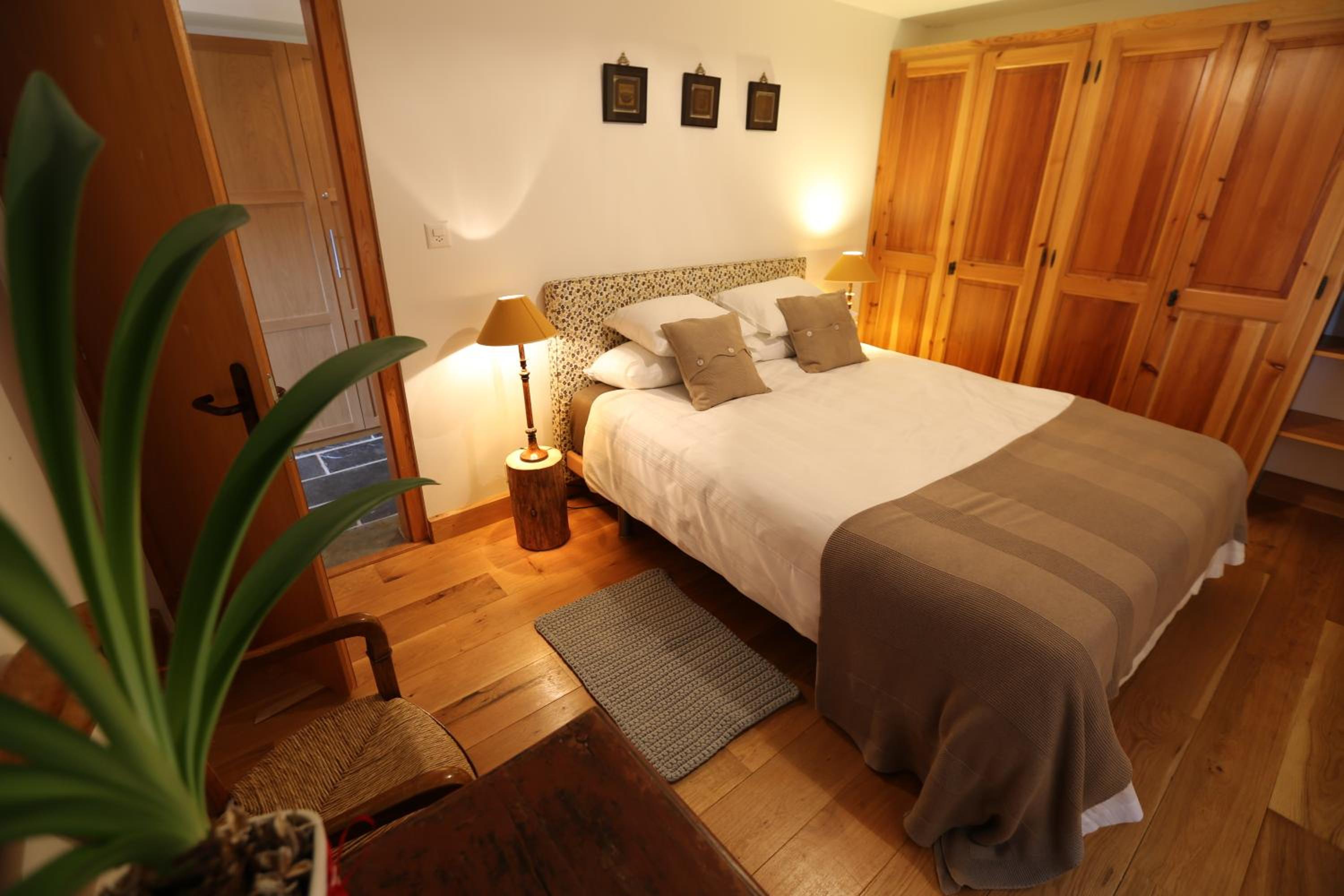 Apartment with Mountain View photo 1