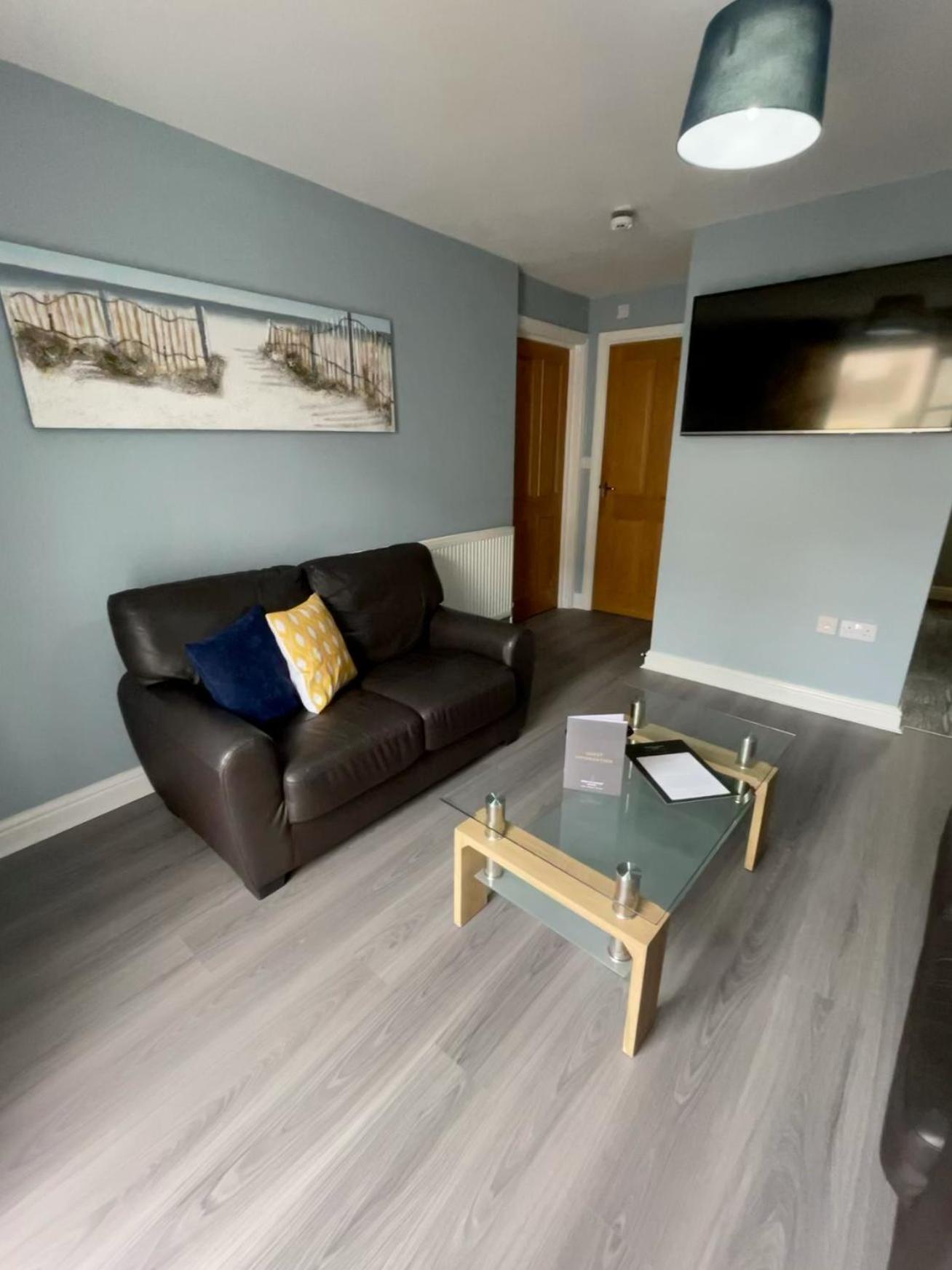 Two-Bedroom Superior Apartment