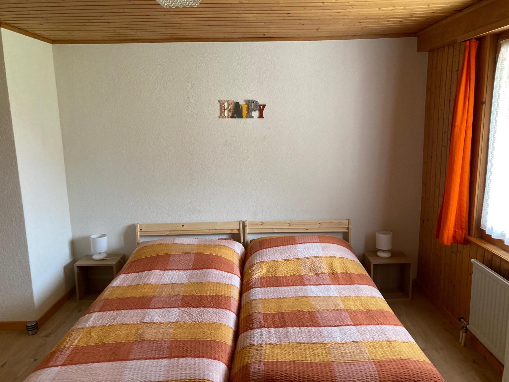 Double Room with Private Bathroom - Photo 9