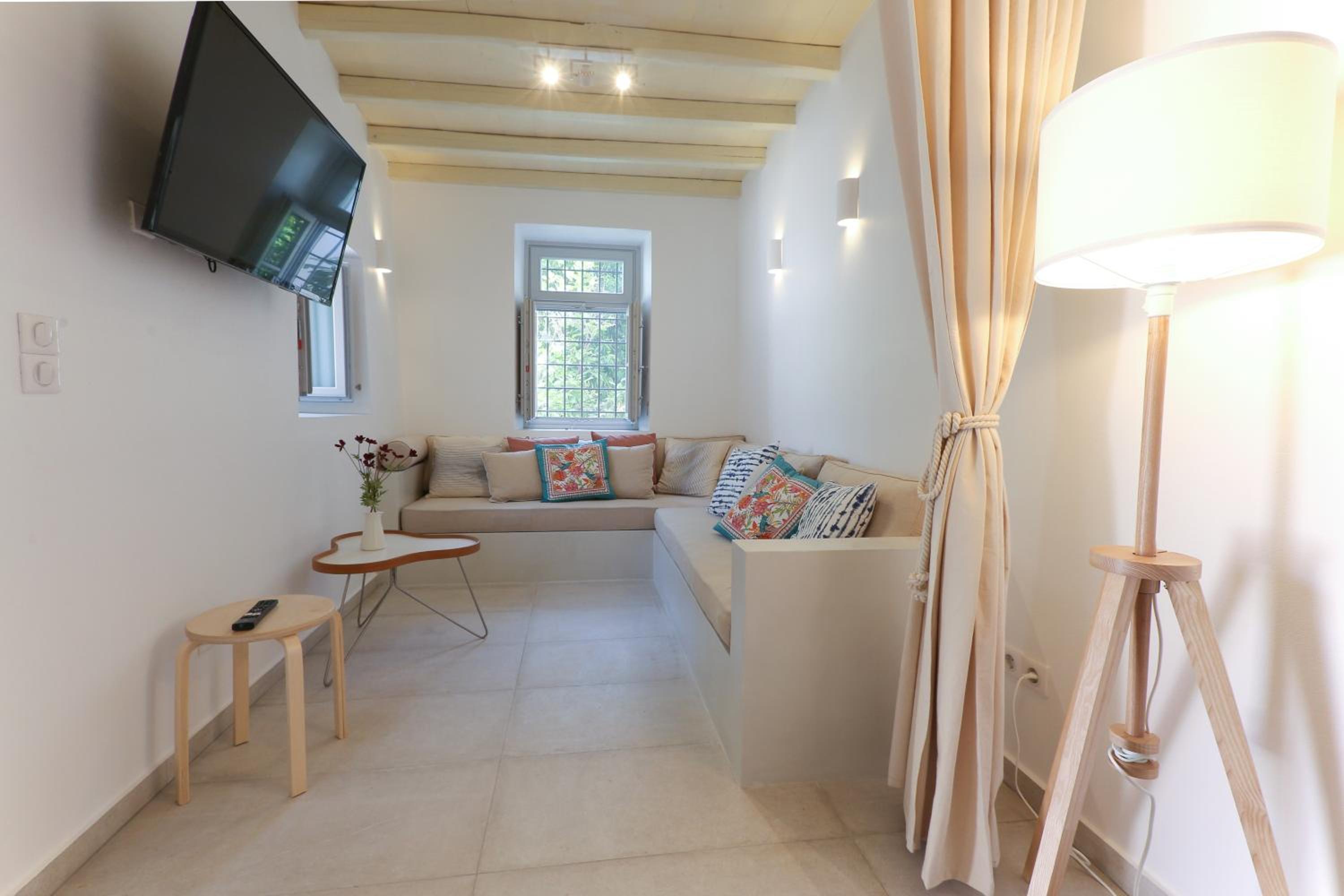 One-Bedroom Villa