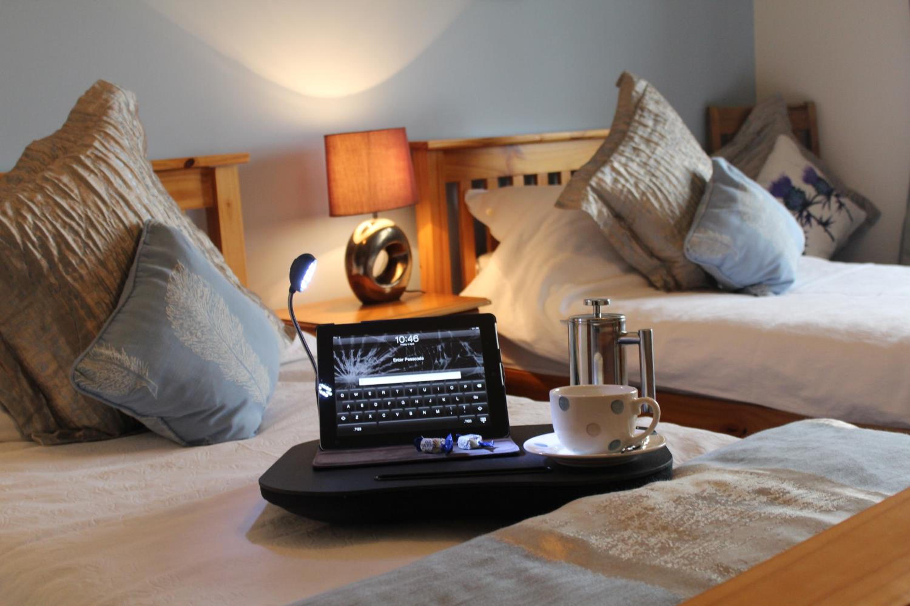 Twin Room with View - Photo 3