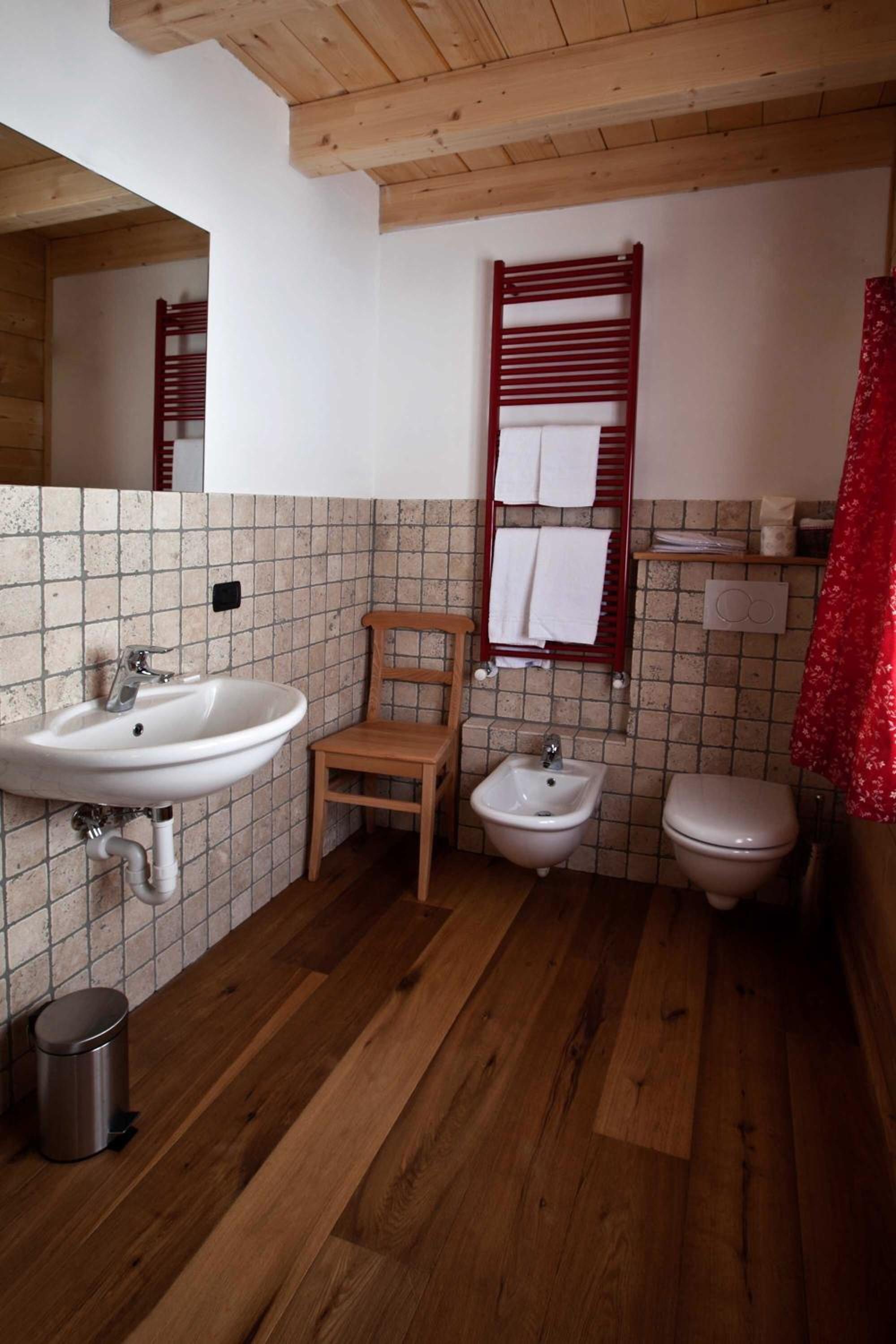 Double Room - Photo 2