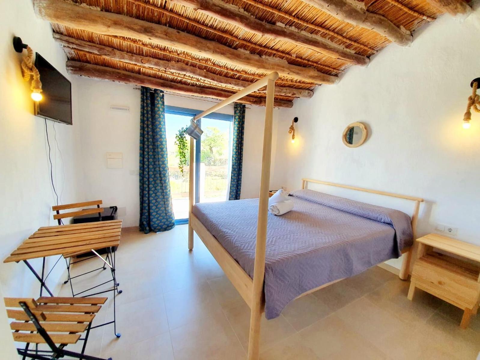 Deluxe Double Room photo 2