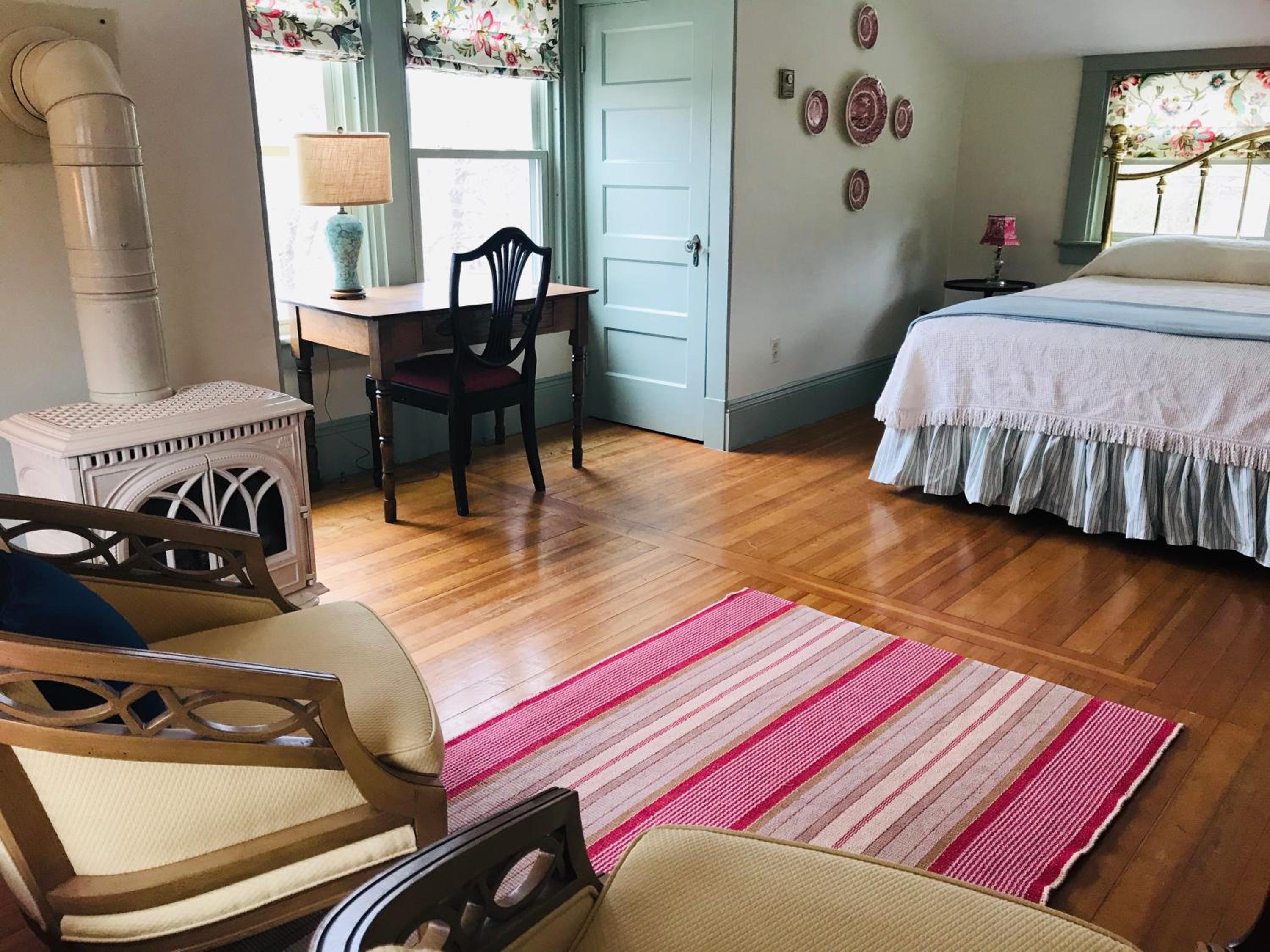 Double Room with Private Bathroom