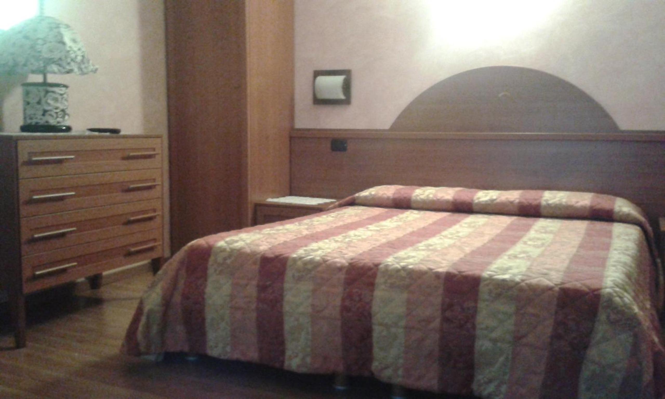 Double Or Twin Room photo 2