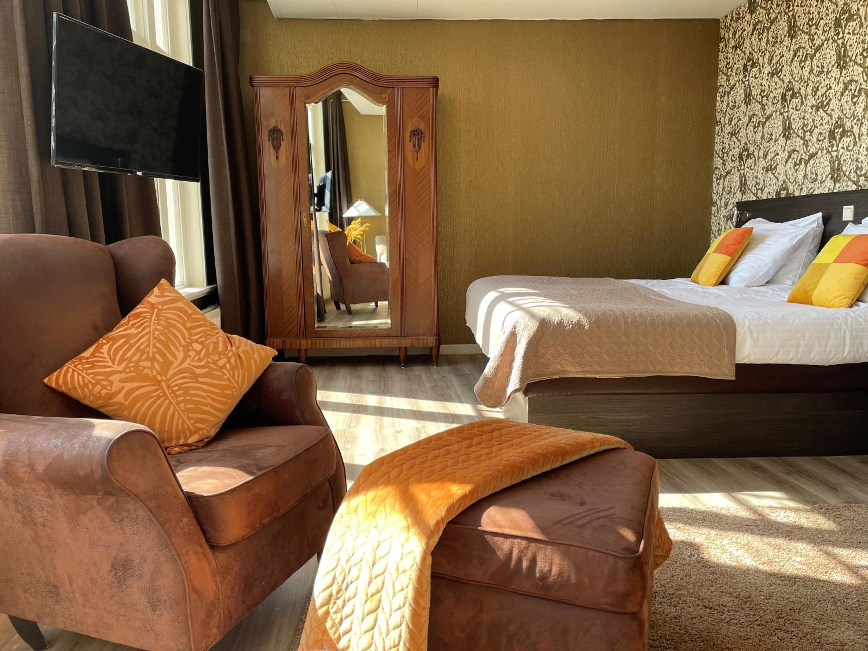 Deluxe Double or Twin Room - Photo 1