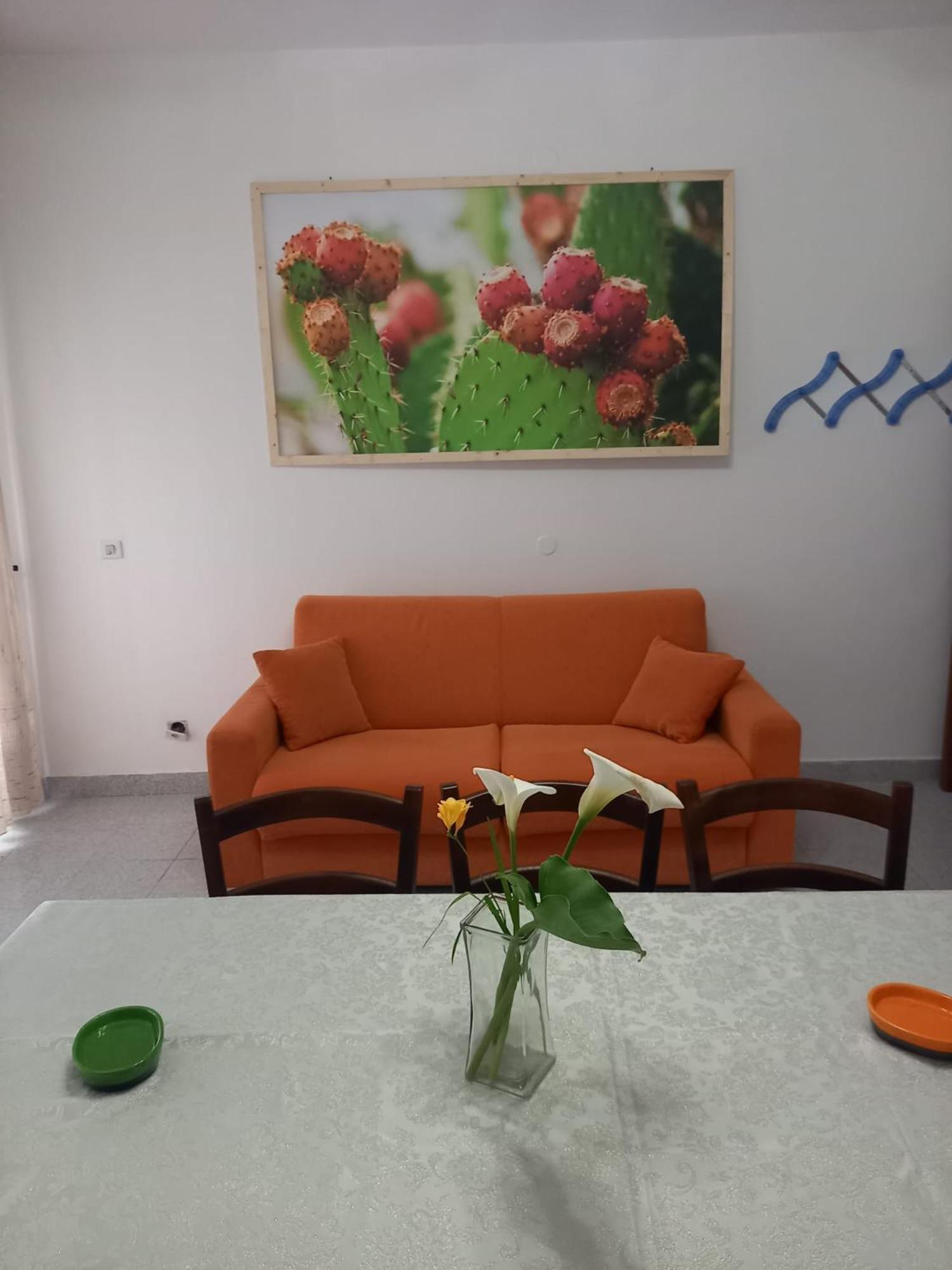 Two-Bedroom Apartment - Photo 4
