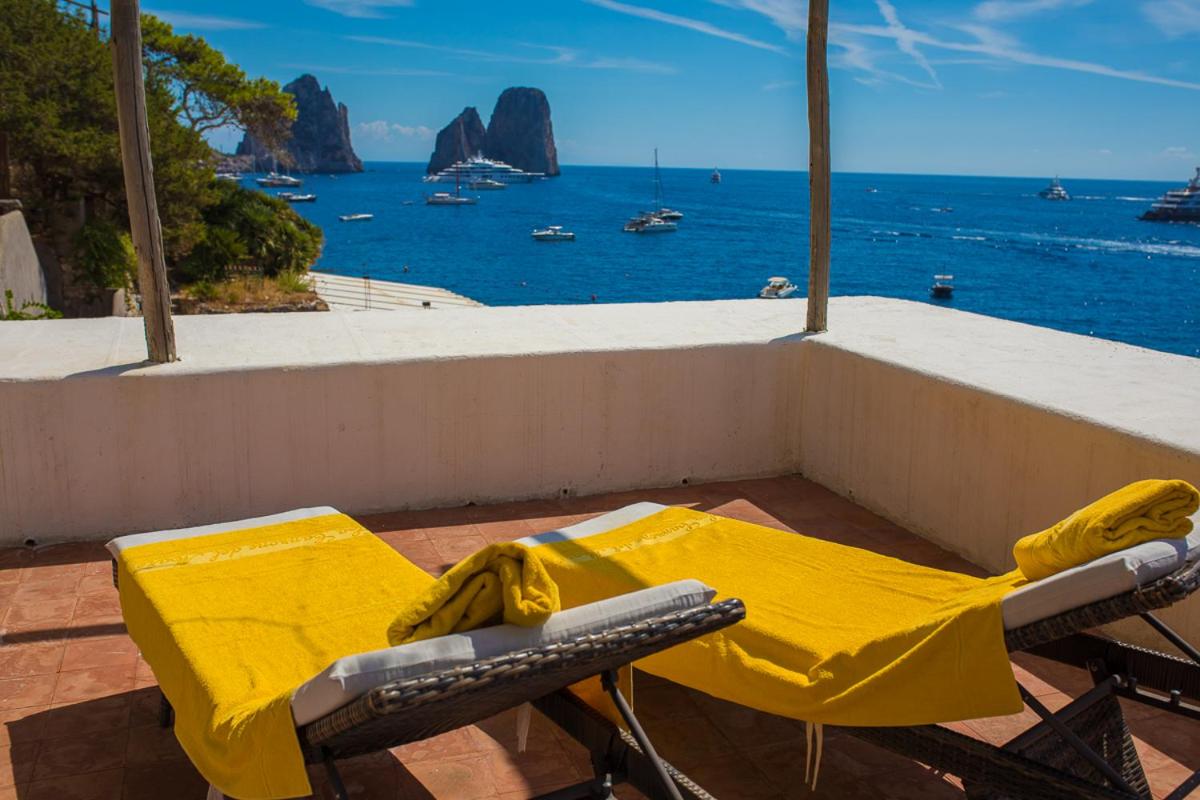 Superior Double Room with Sea View - Photo 5