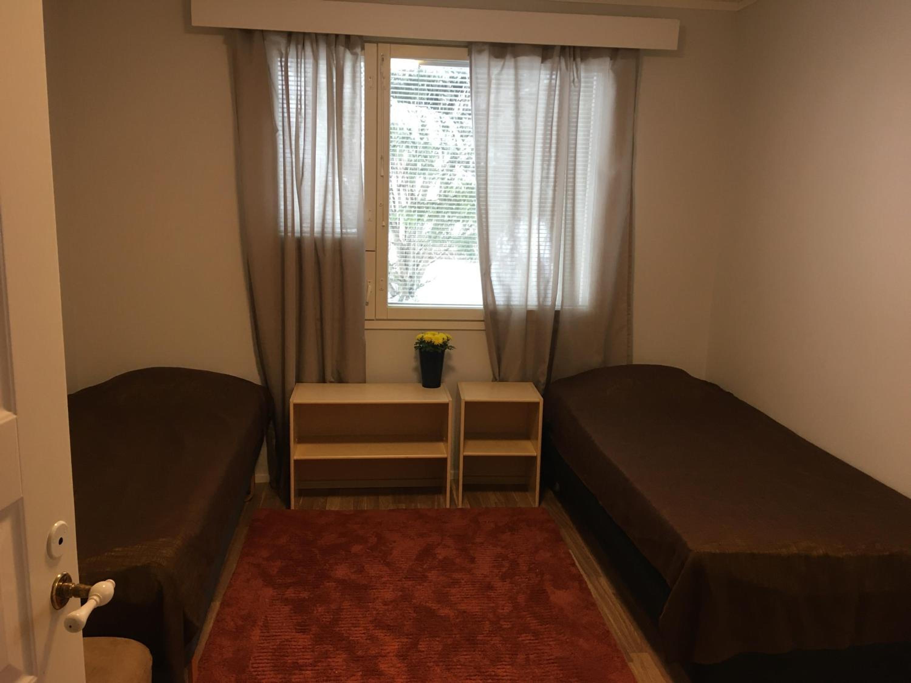 One-Bedroom Apartment - Photo 5