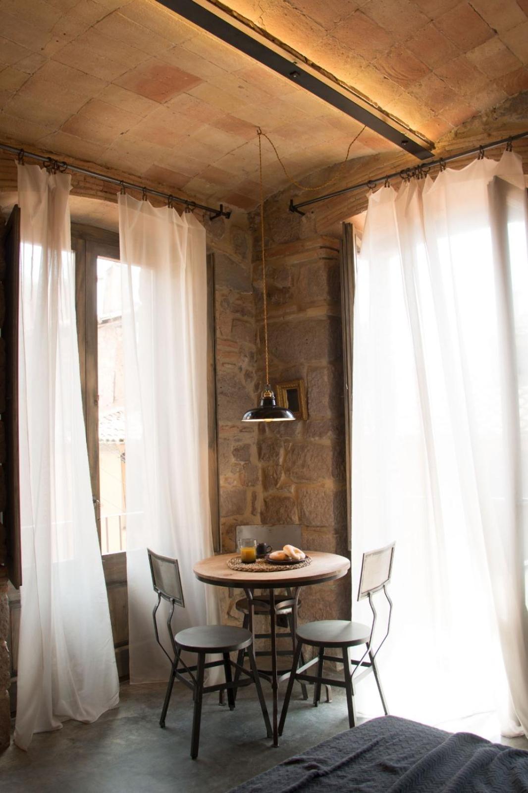 Apartment - Split Level
