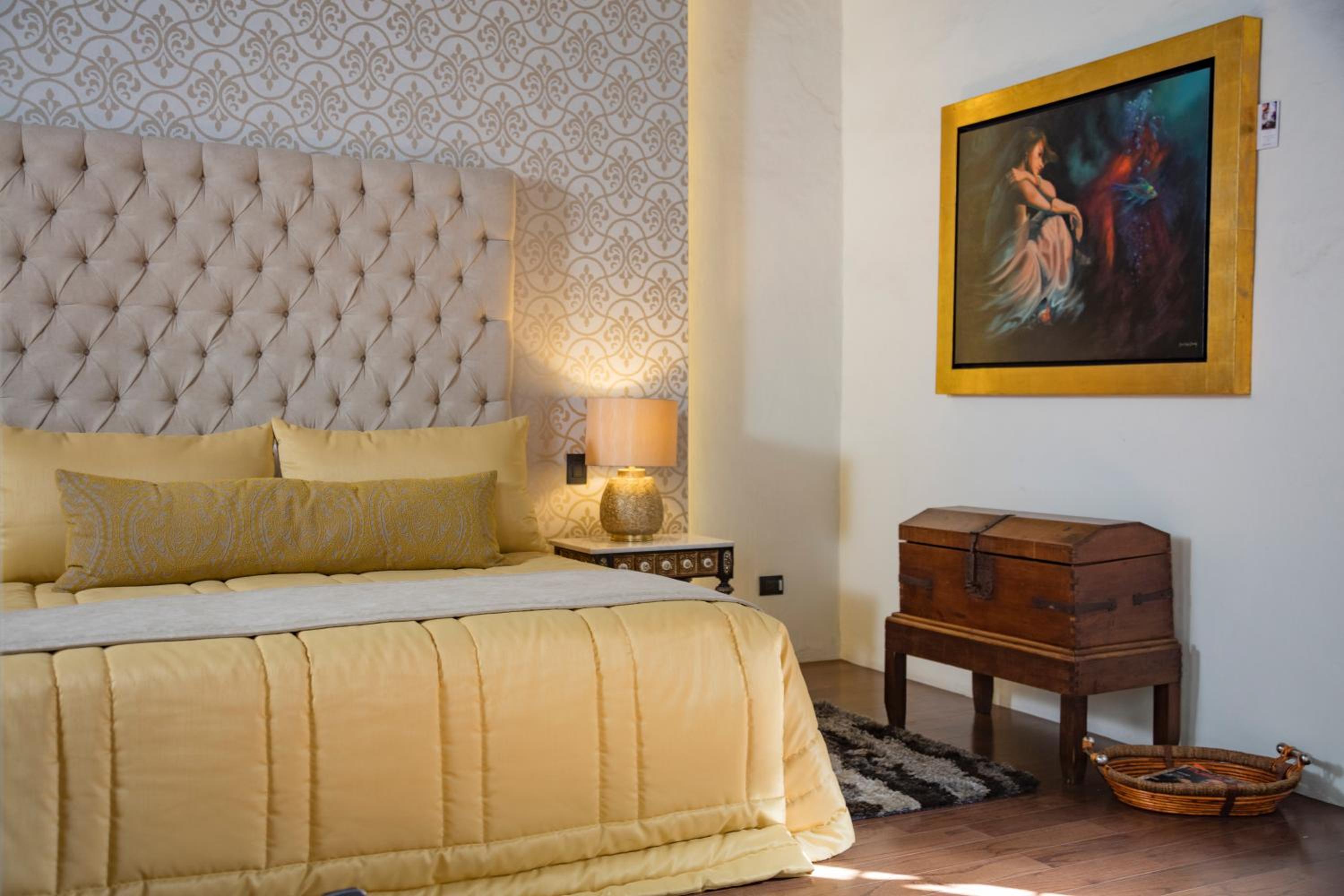 Superior King Room photo 2