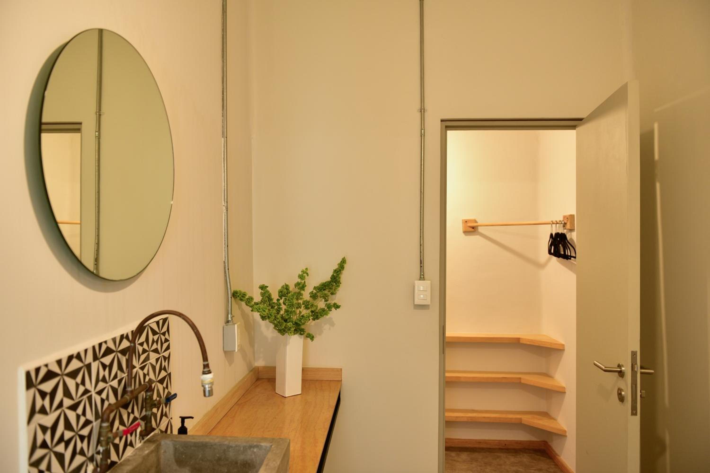 Deluxe Room - Photo 4