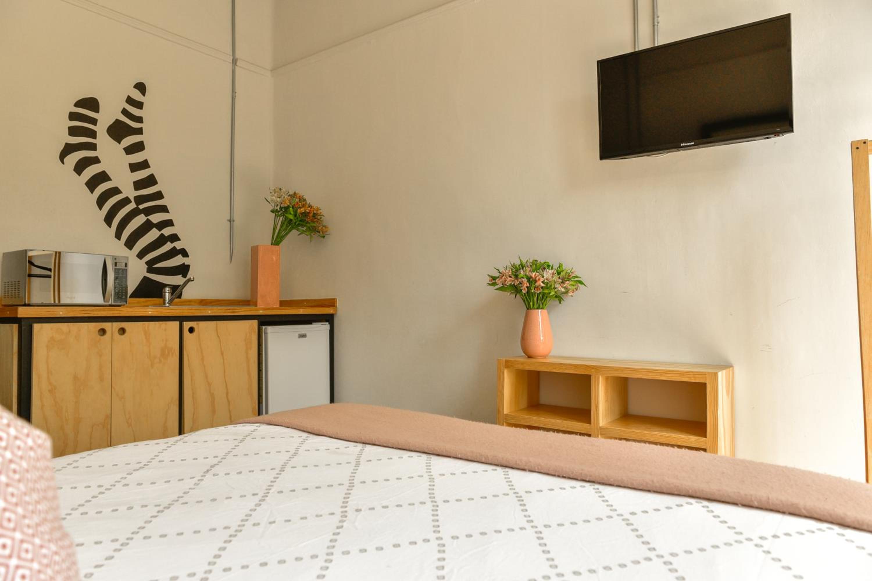 Deluxe Double Room with Balcony - Photo 22