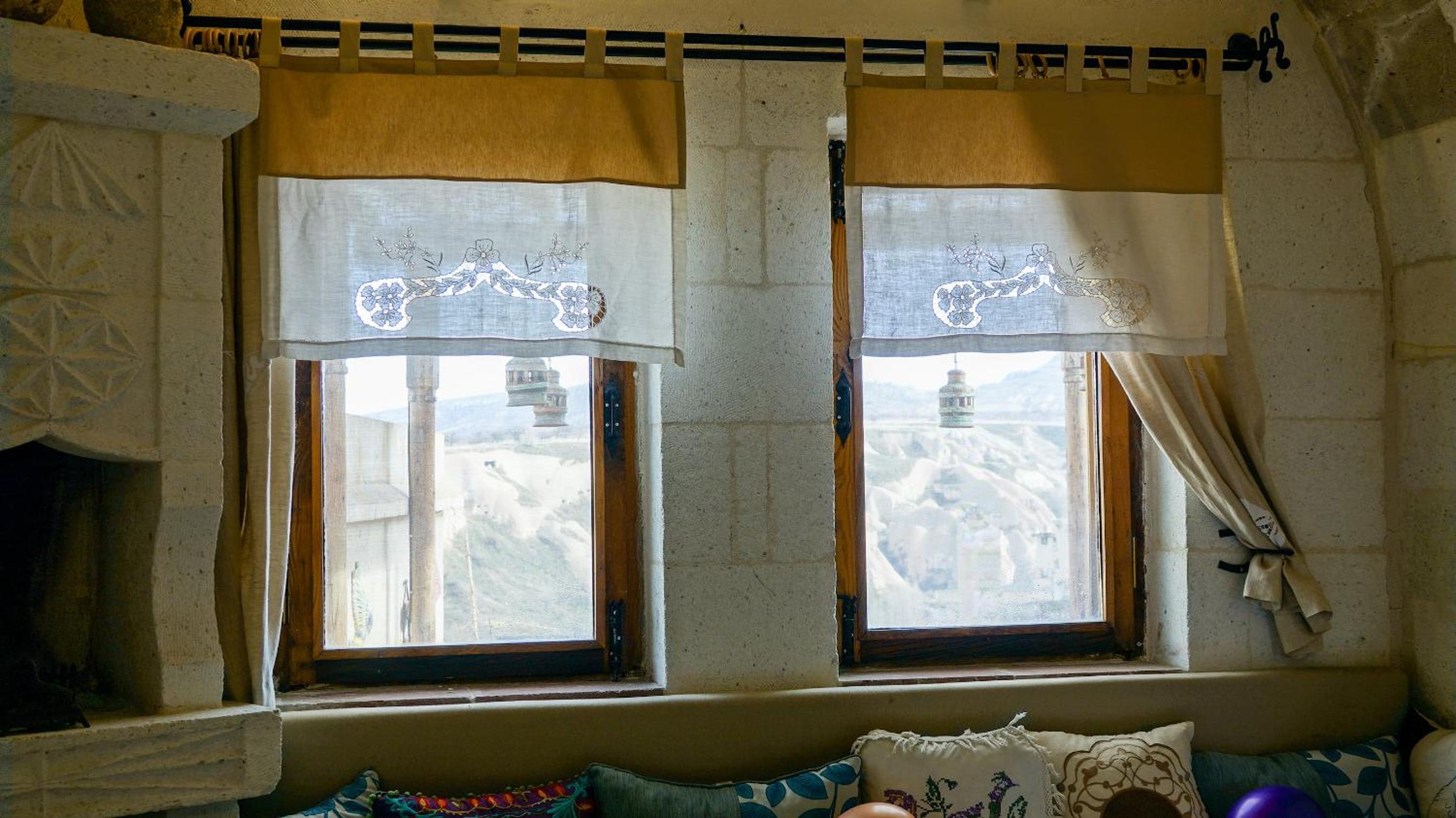 Twin Room with Mountain View - Photo 6