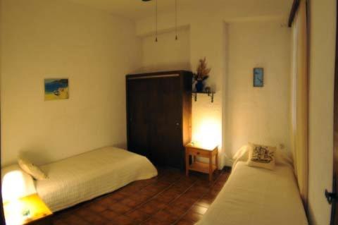 Two-Bedroom Apartment with Sea View (5 Adults) - Photo 23