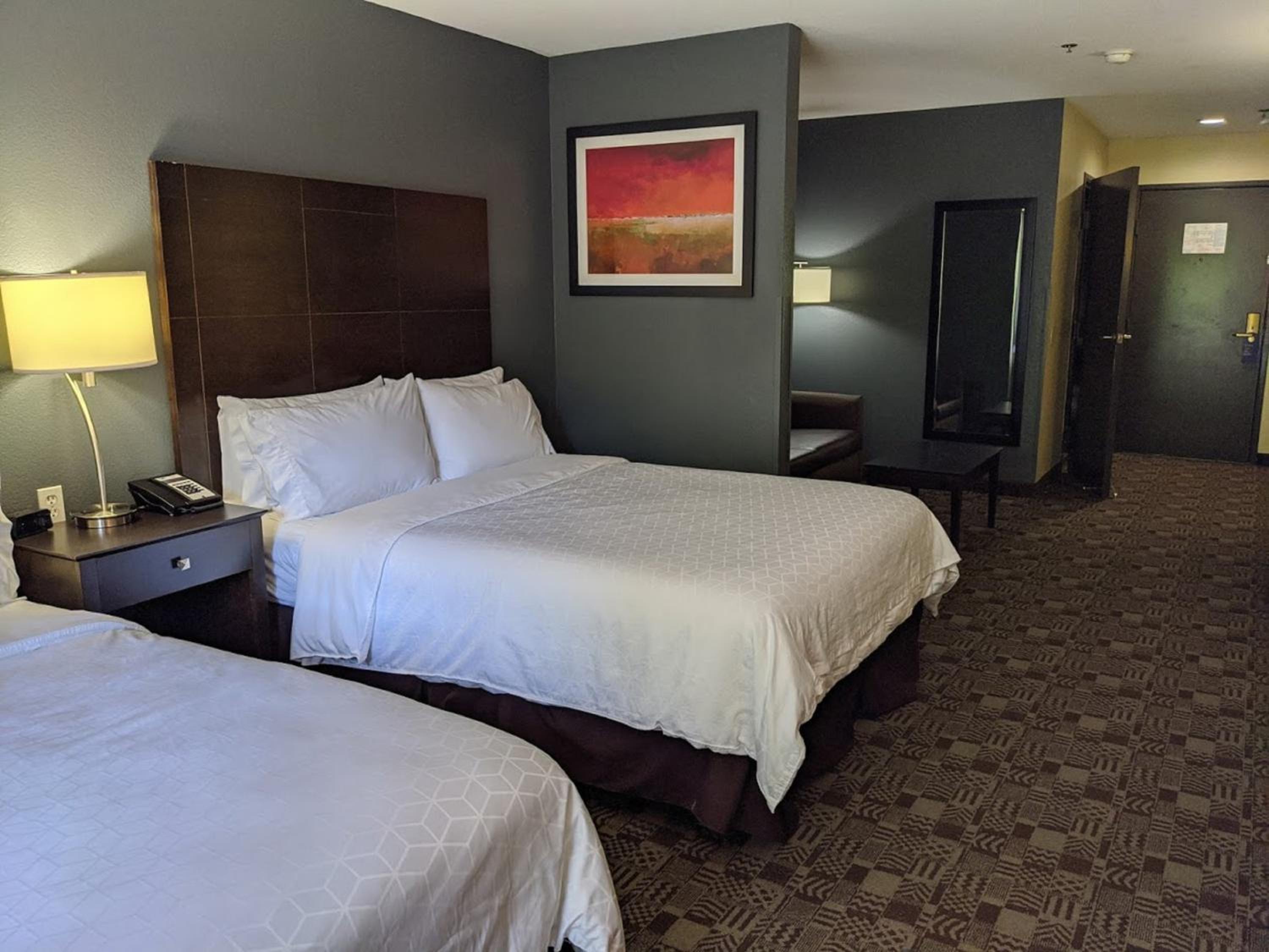 Queen Suite with Two Queen Beds and Balcony - Photo 1